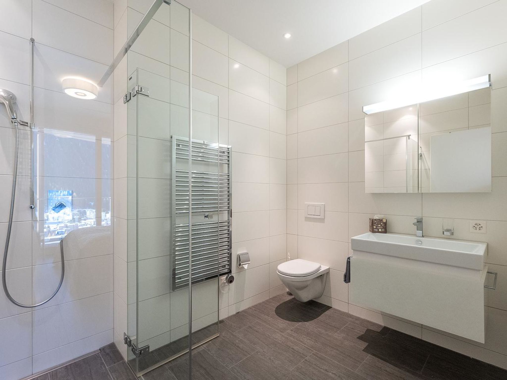 Photo of Scarlett Suot 64 Appartement/Fewo, Dusche oder Bad, WC 4-Zimmerwohnung