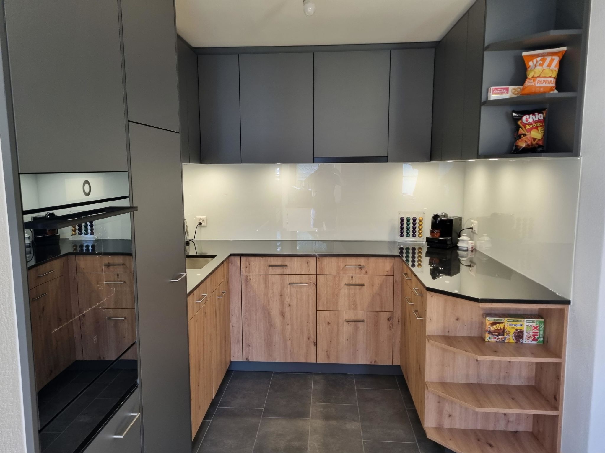 Photo of Skistrasse 8B Appartement/Fewo, Dusche oder Bad, WC 3½-Zimmerwohnung