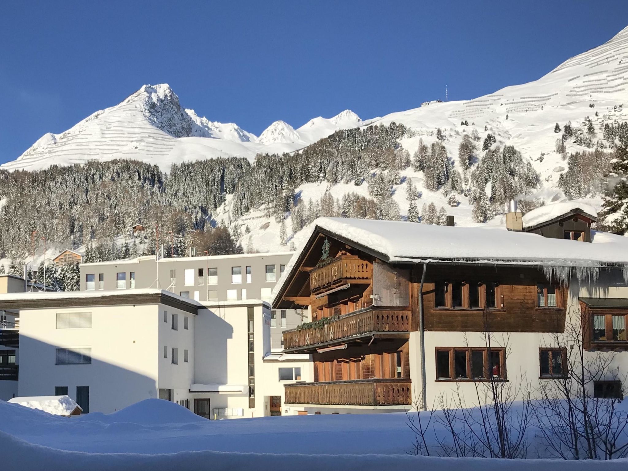 Photo of Chesa Plonta Appartement/Fewo, Dusche oder Bad, WC 3½-Zimmerwohnung