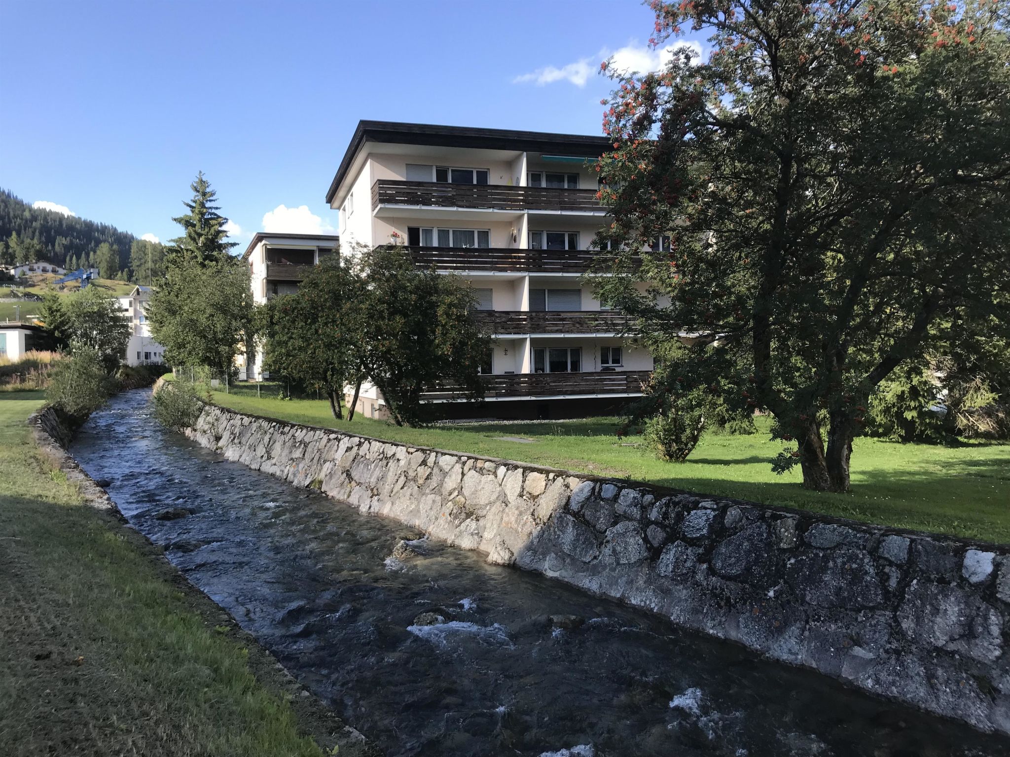 Photo of Chesa Plonta Appartement/Fewo, Dusche oder Bad, WC 3½-Zimmerwohnung