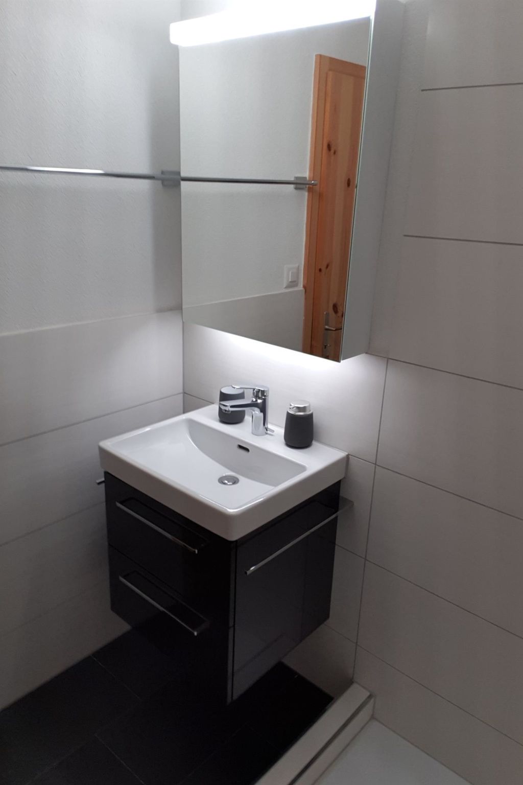 Photo of Casa Drusatscha Appartement/Fewo, Dusche oder Bad, WC 4 1/2-Zimmerwohnung