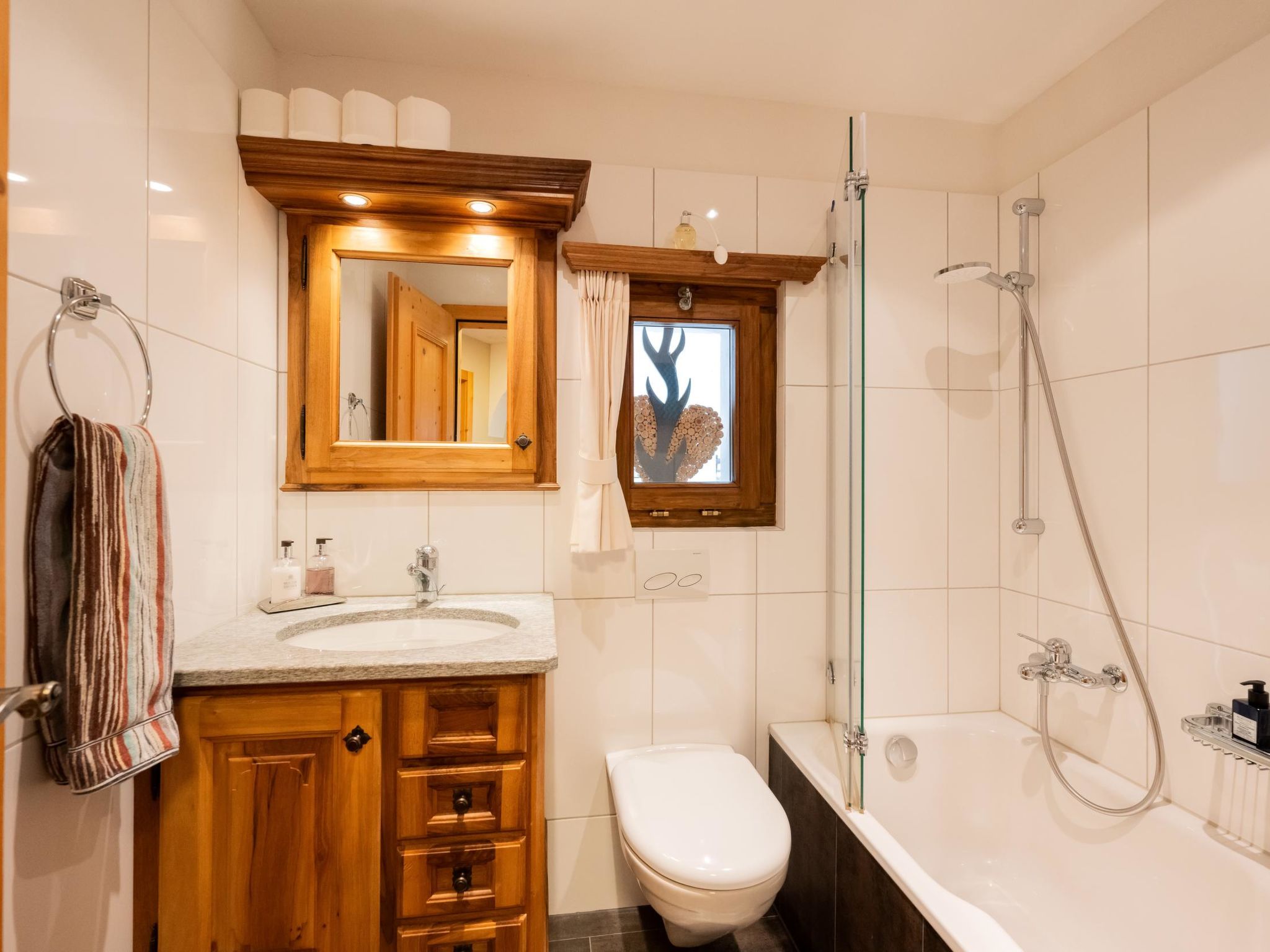 Photo of Bündastrasse 22 EG Appartement/Fewo, Dusche oder Bad, WC 2 1/2-Zimmerwohnung