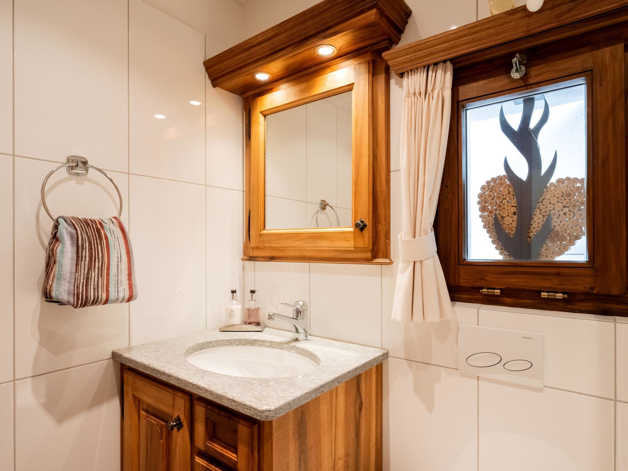 Photo of Bündastrasse 22 EG Appartement/Fewo, Dusche oder Bad, WC 2 1/2-Zimmerwohnung