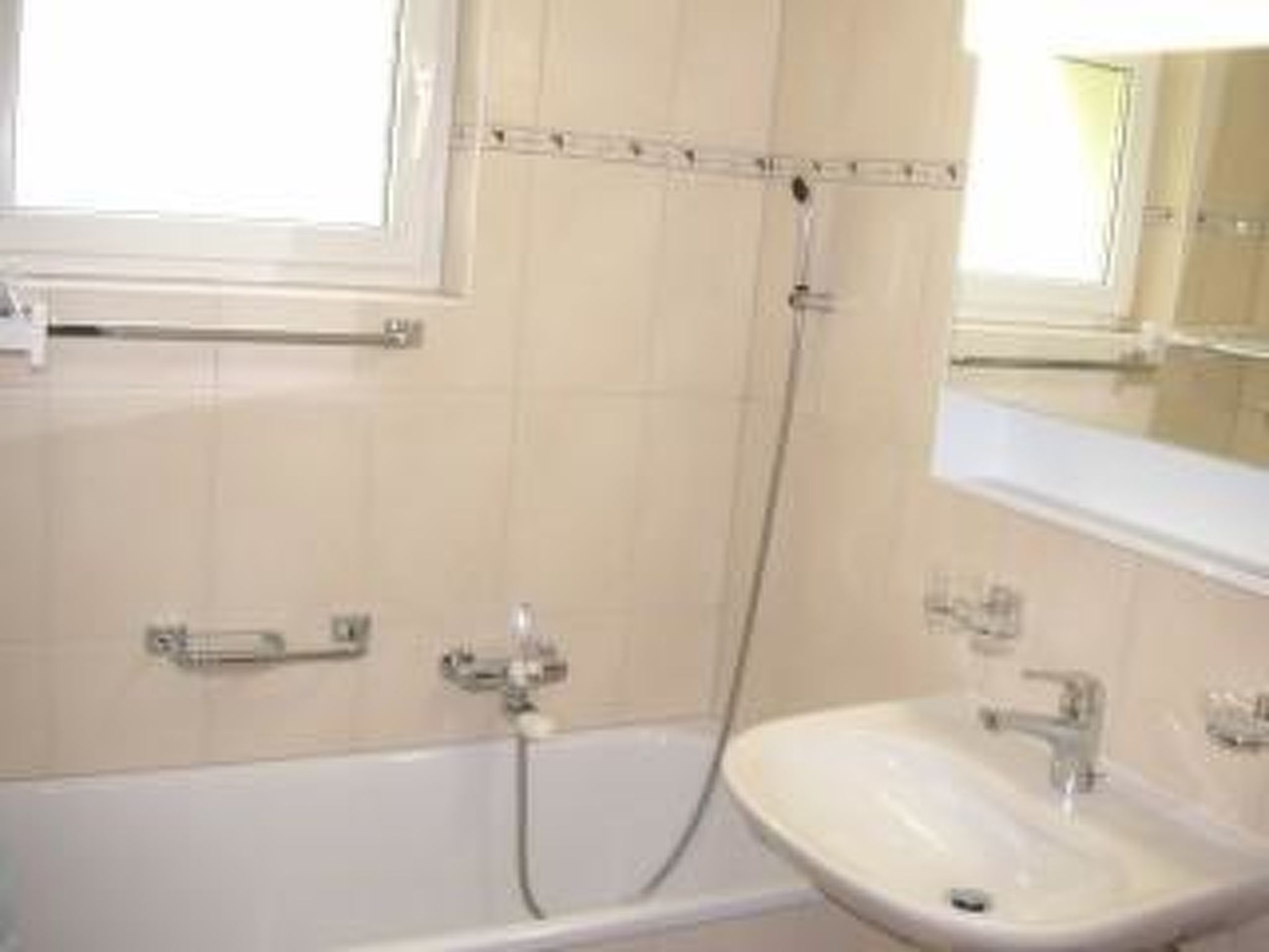 Photo of Barga GP Appartement/Fewo, Dusche oder Bad, WC 2-Zimmerwohnung