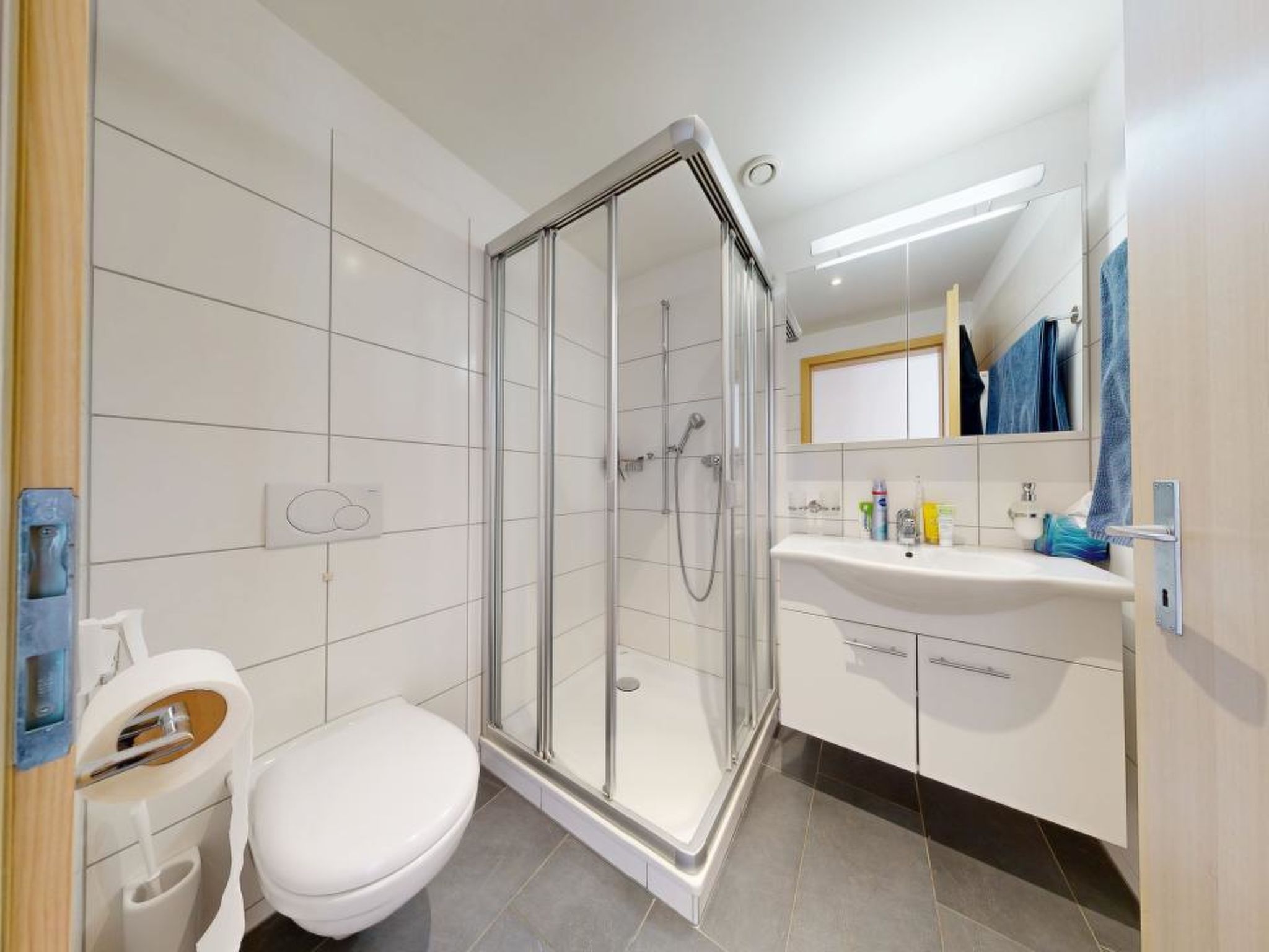 Photo of am Dischmabach D Appartement/Fewo, Dusche oder Bad, WC 3½-Zimmerwohnung