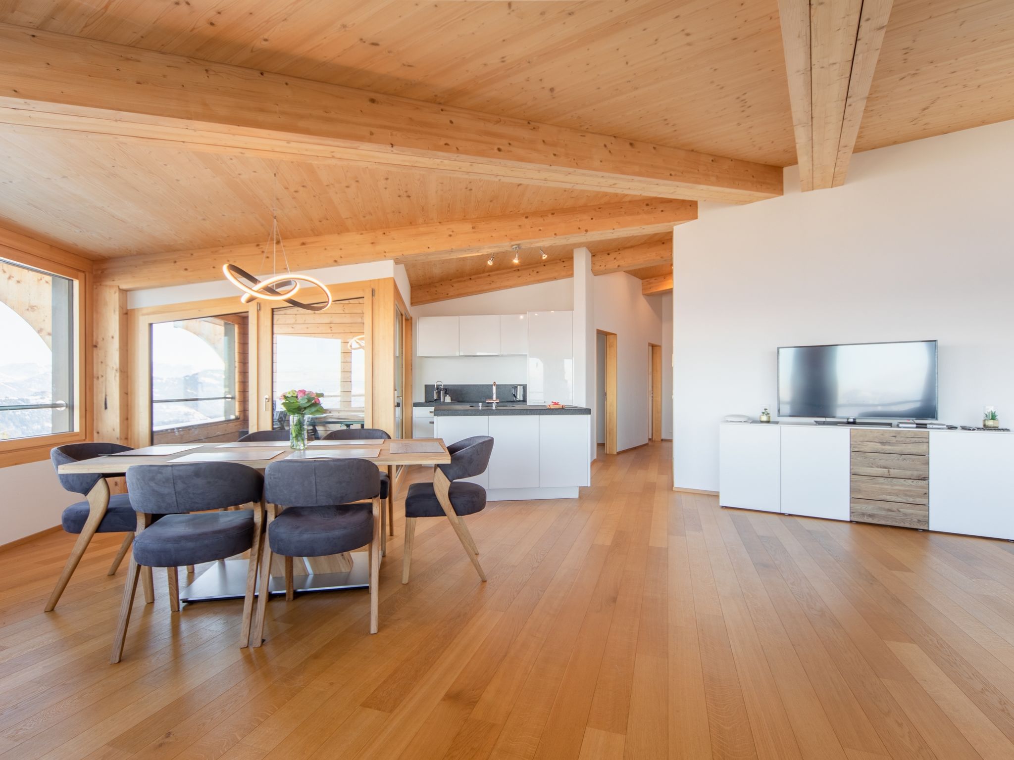 Haus Edelweiss, (Bad Ragaz). 3.5-Zimmerwohnung Bergflocke - Binnen
