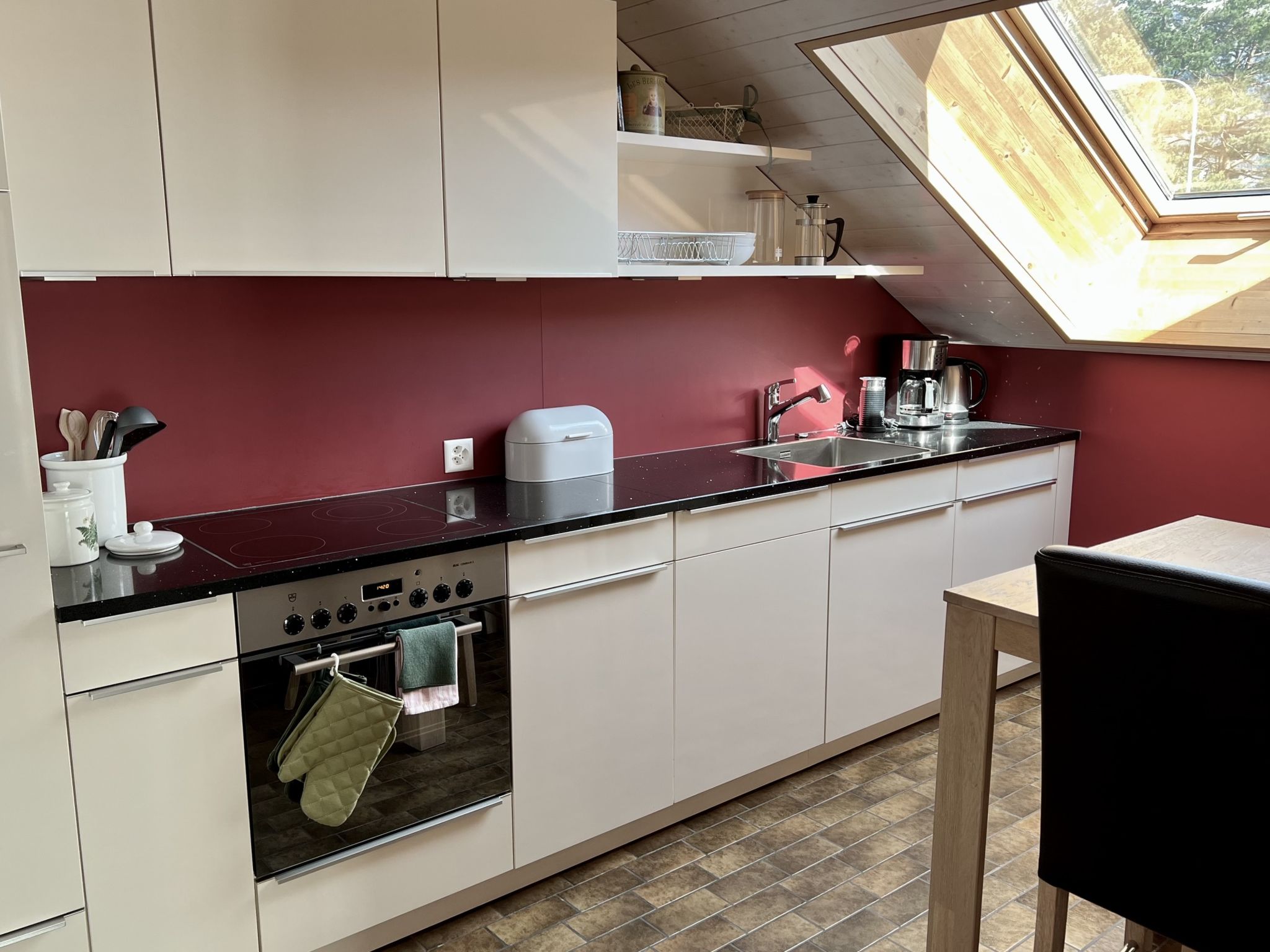 Chriesilöser, (Bad Ragaz). 3.5-Zimmerwohnung - Binnen