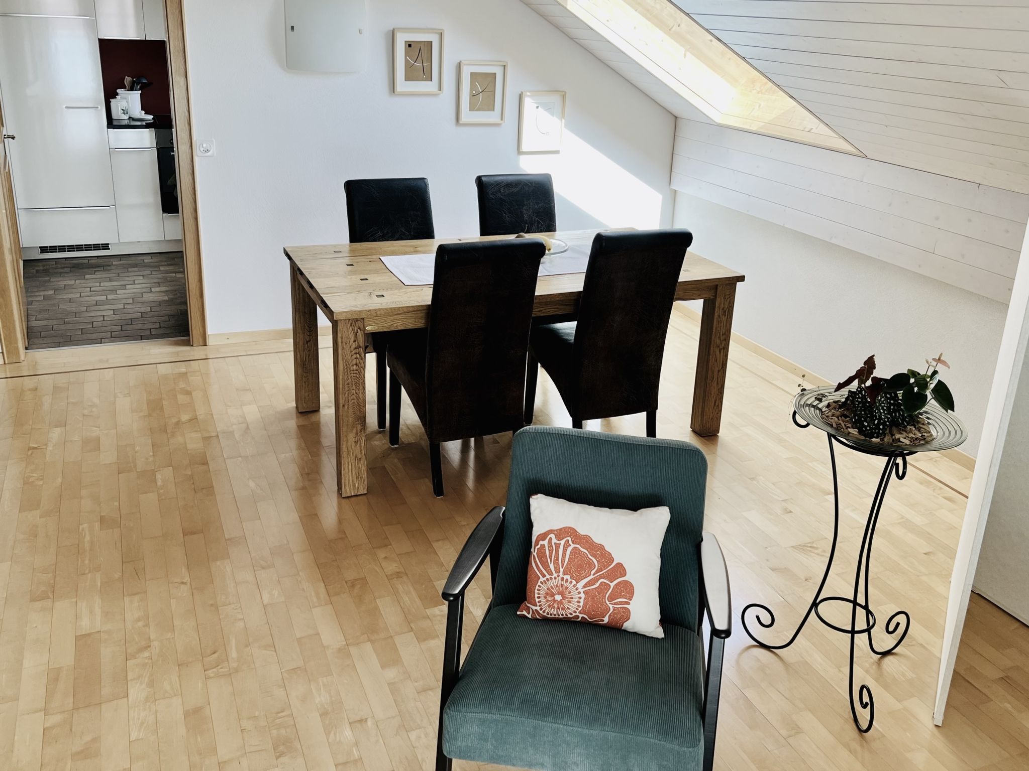 Chriesilöser, (Bad Ragaz). 3.5-Zimmerwohnung - Binnen