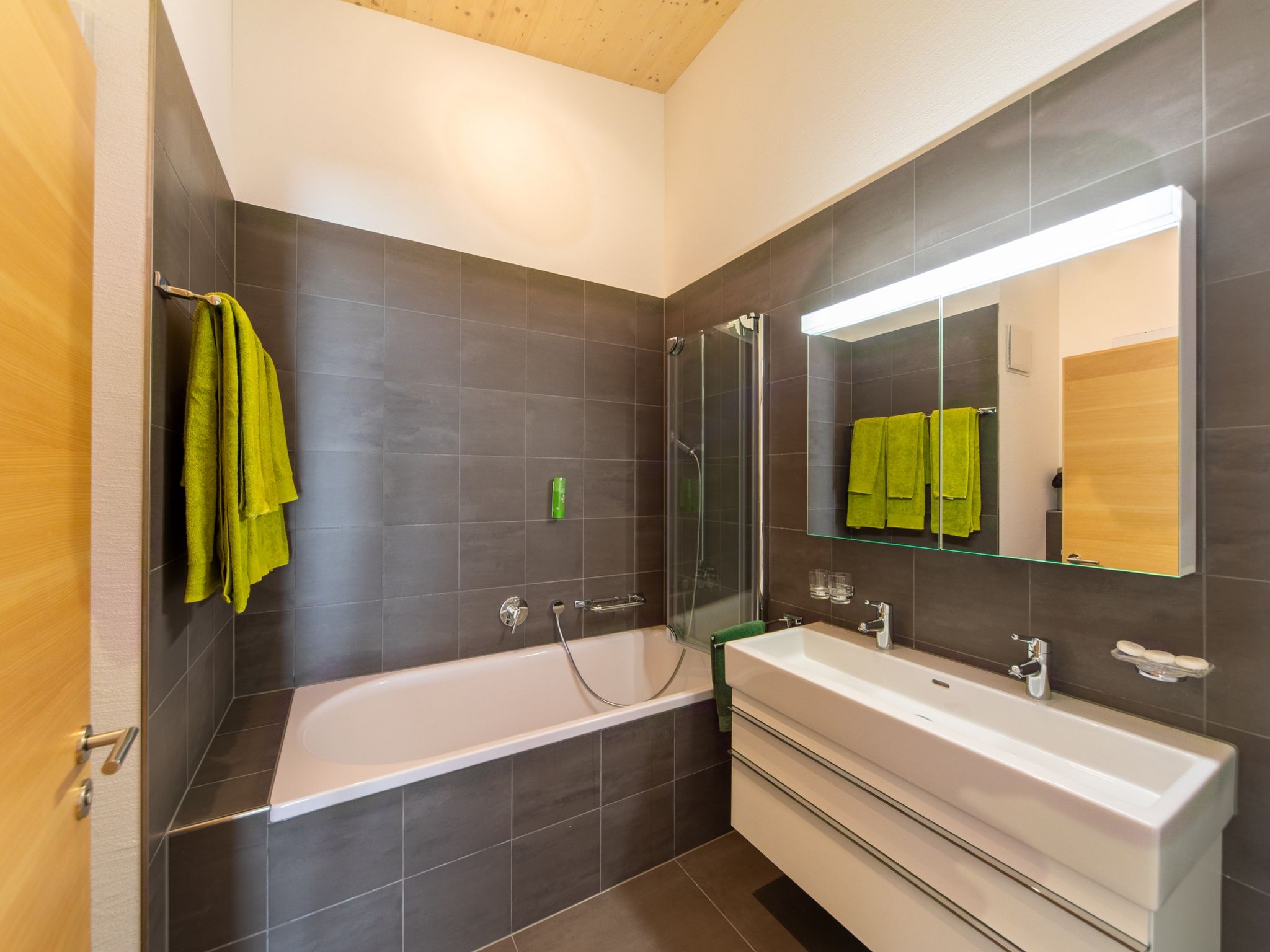 Haus Edelweiss, (Bad Ragaz). 3.5-Zimmerwohnung Alpenrösli - Binnen