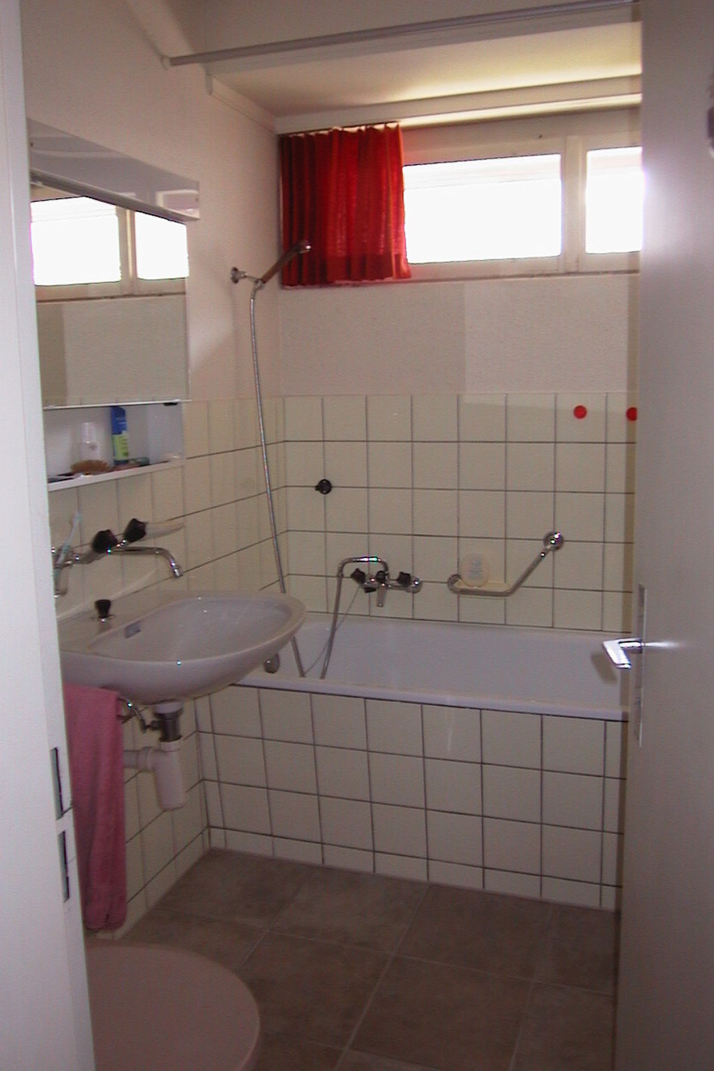 Falknis, (Bad Ragaz). 2.5 Zimmerwohnung