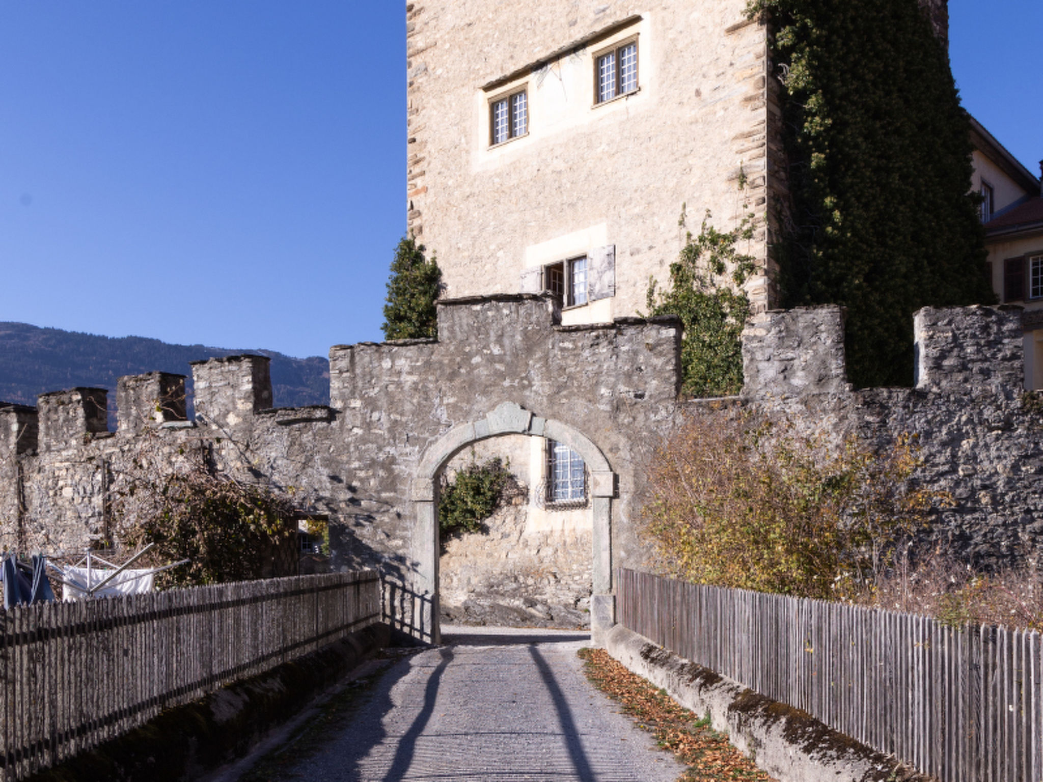 Ferienresidenz von Planta, (Pratval). - Buiten