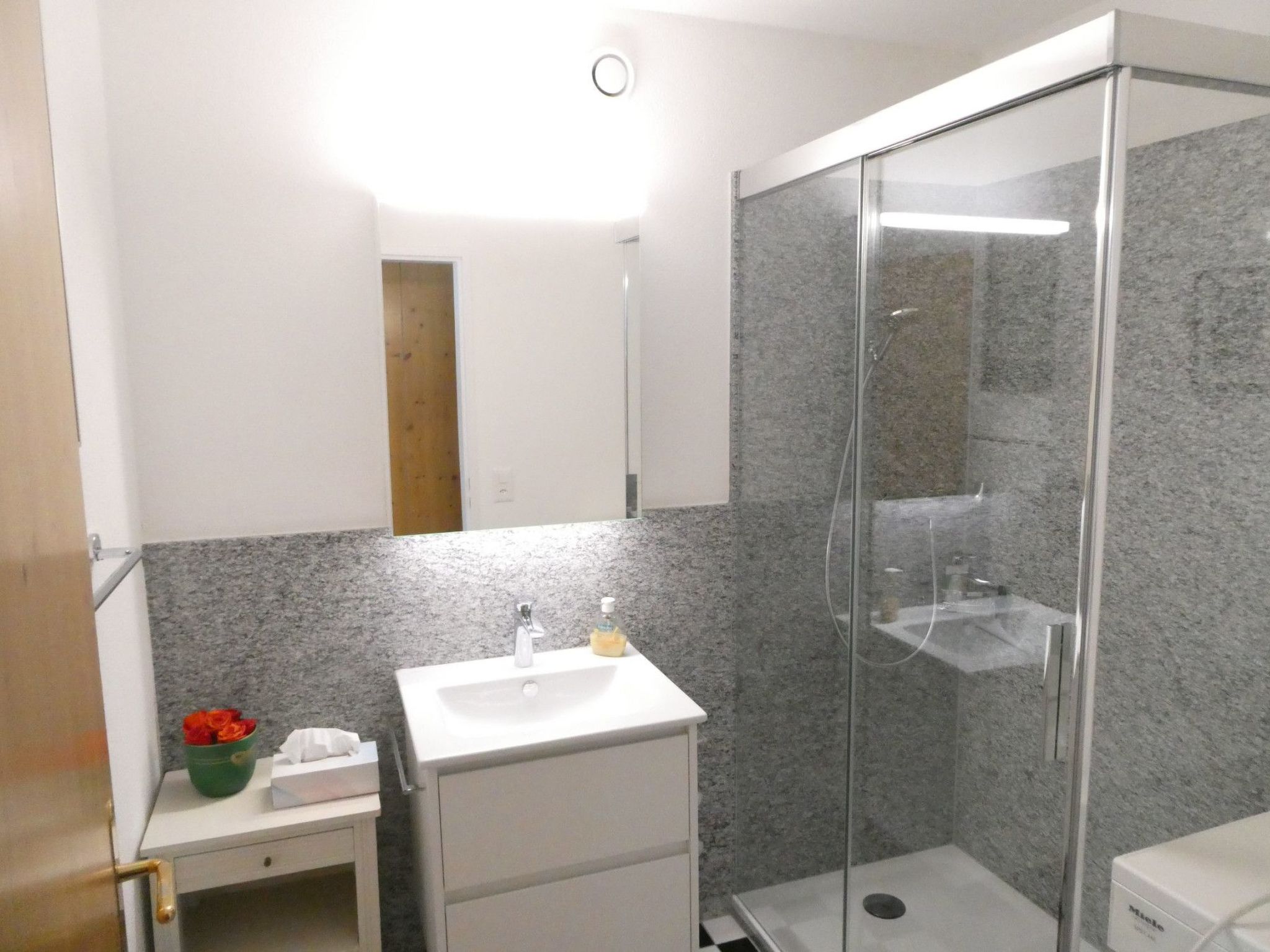 Appartement Viamalablick, (Thusis), – Salle de bains, photo 9 sur 14