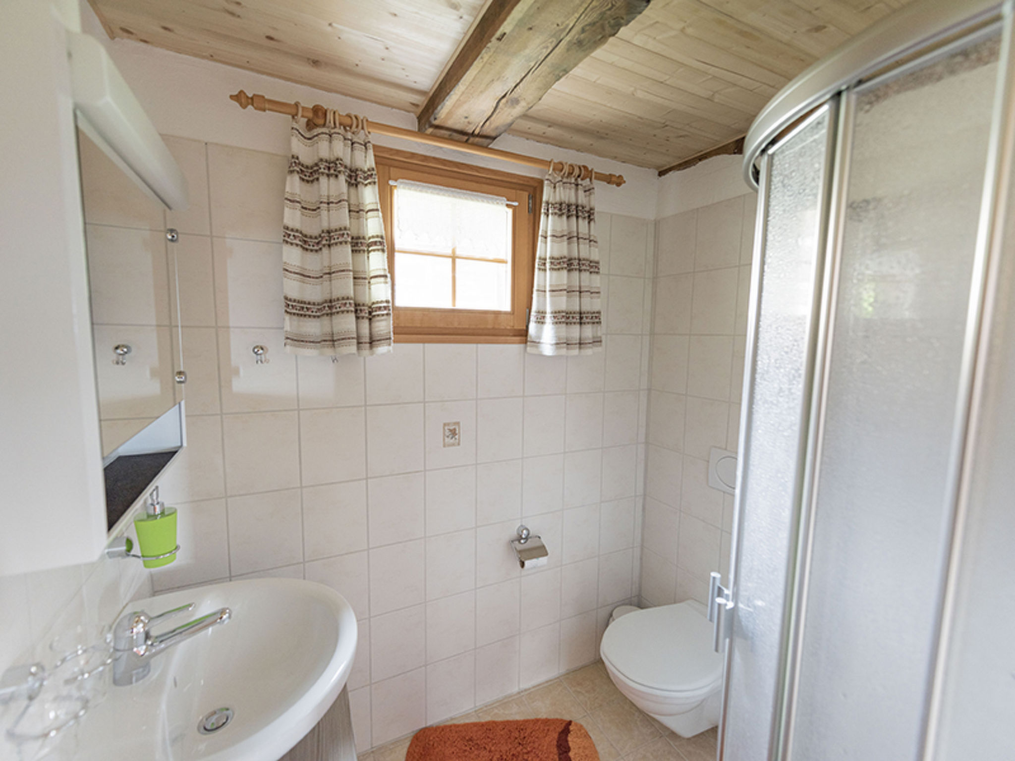 Beim Kulturtenn, (Obermutten).