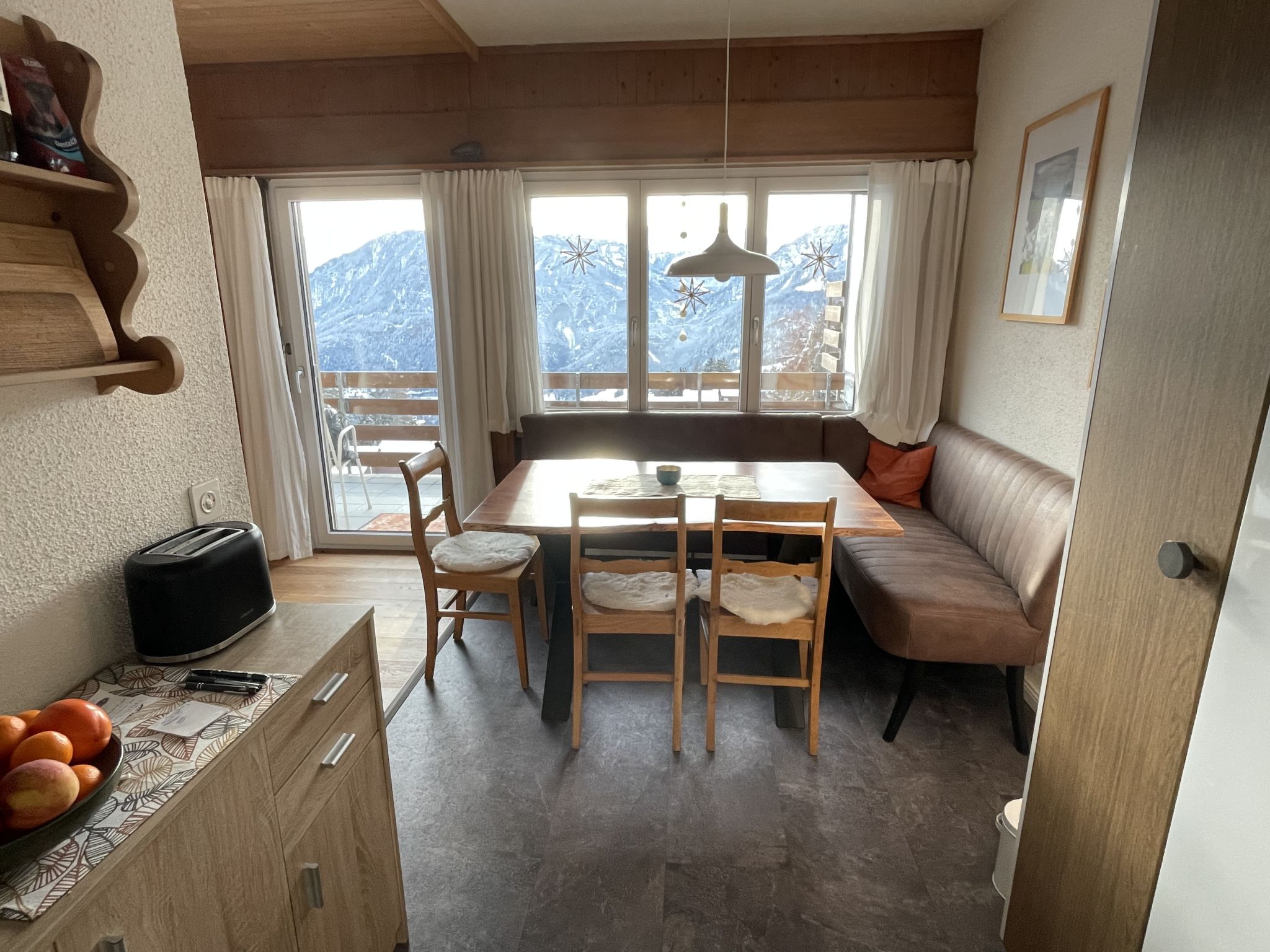 Wohnung Ohlenroth-Kalberer, (Sarn-Lescha). - Binnen