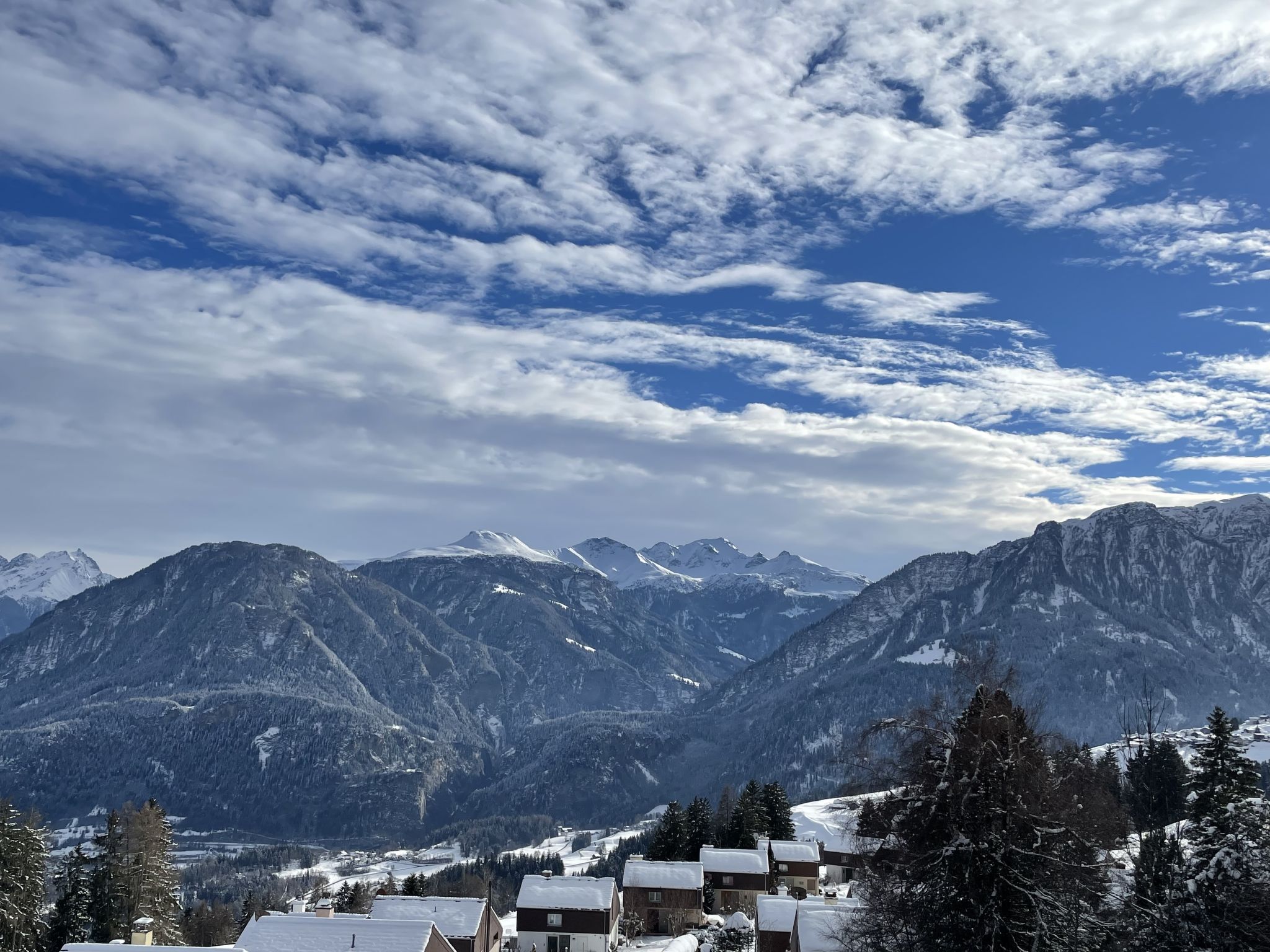 Wohnung Ohlenroth-Kalberer, (Sarn-Lescha). - Buiten