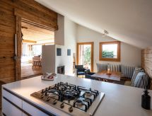 Vrijstaand chalet Paradiesli met sauna en bergzicht in Dalin, Graubünden - thumbnail 6