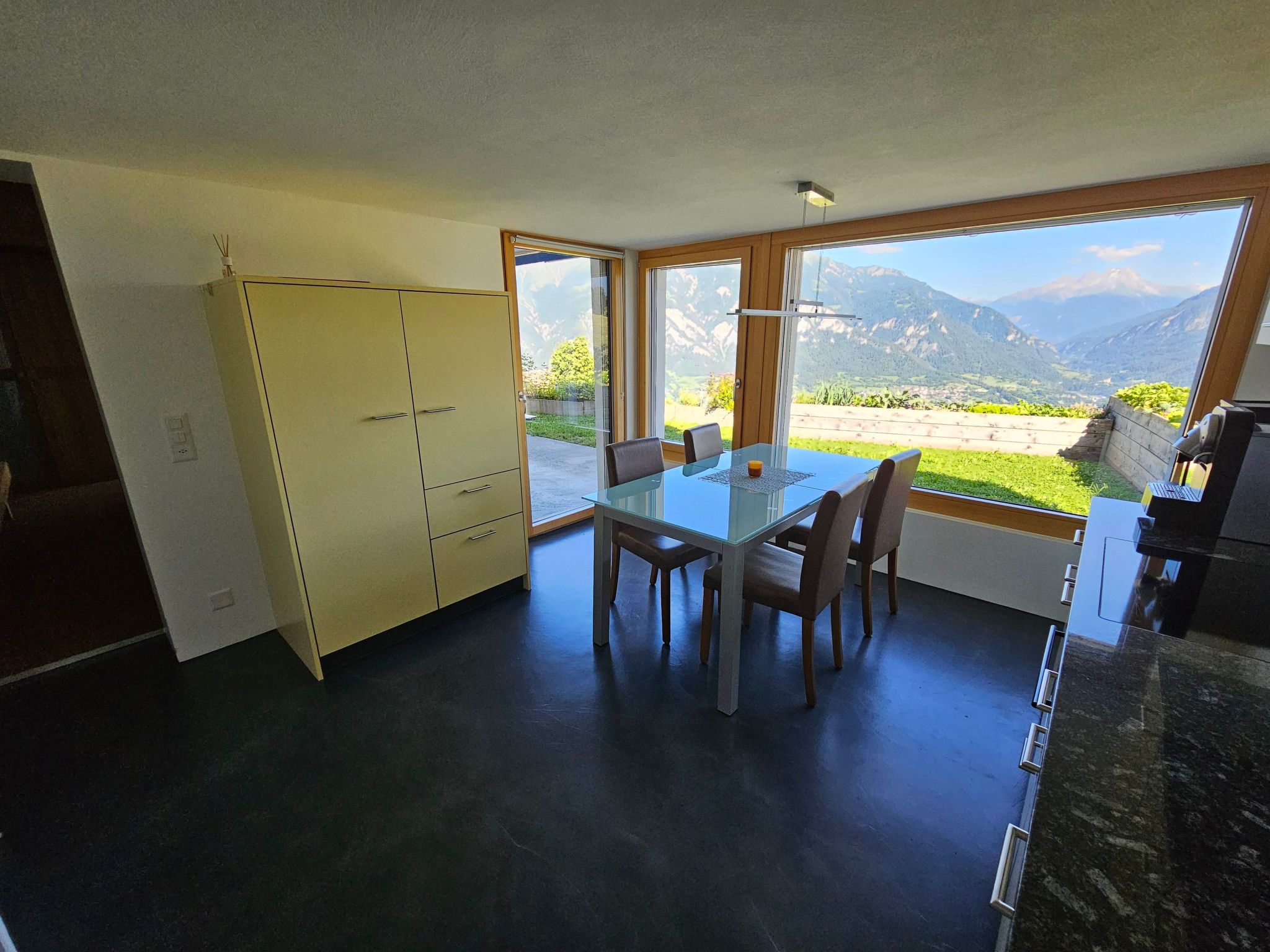 Appartement im Försterhaus Dalin, (Dalin), – Cuisine et coin repas, photo 6 sur 16