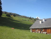 Authentiek berghuisje op 1700m met panoramisch uitzicht in Graubünden - thumbnail 1