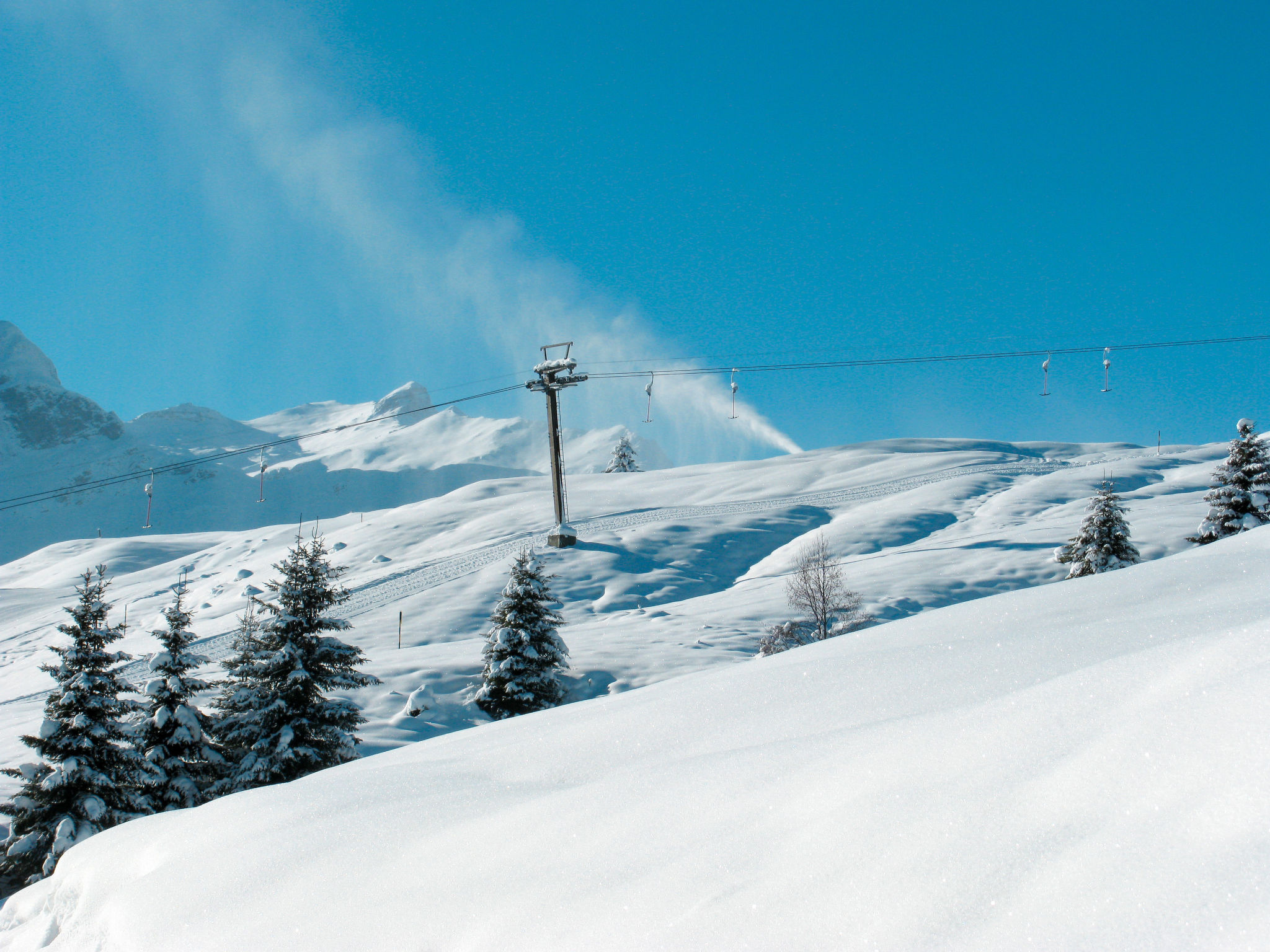 Baria Sut 5, (Oberurmein). - Omgeving