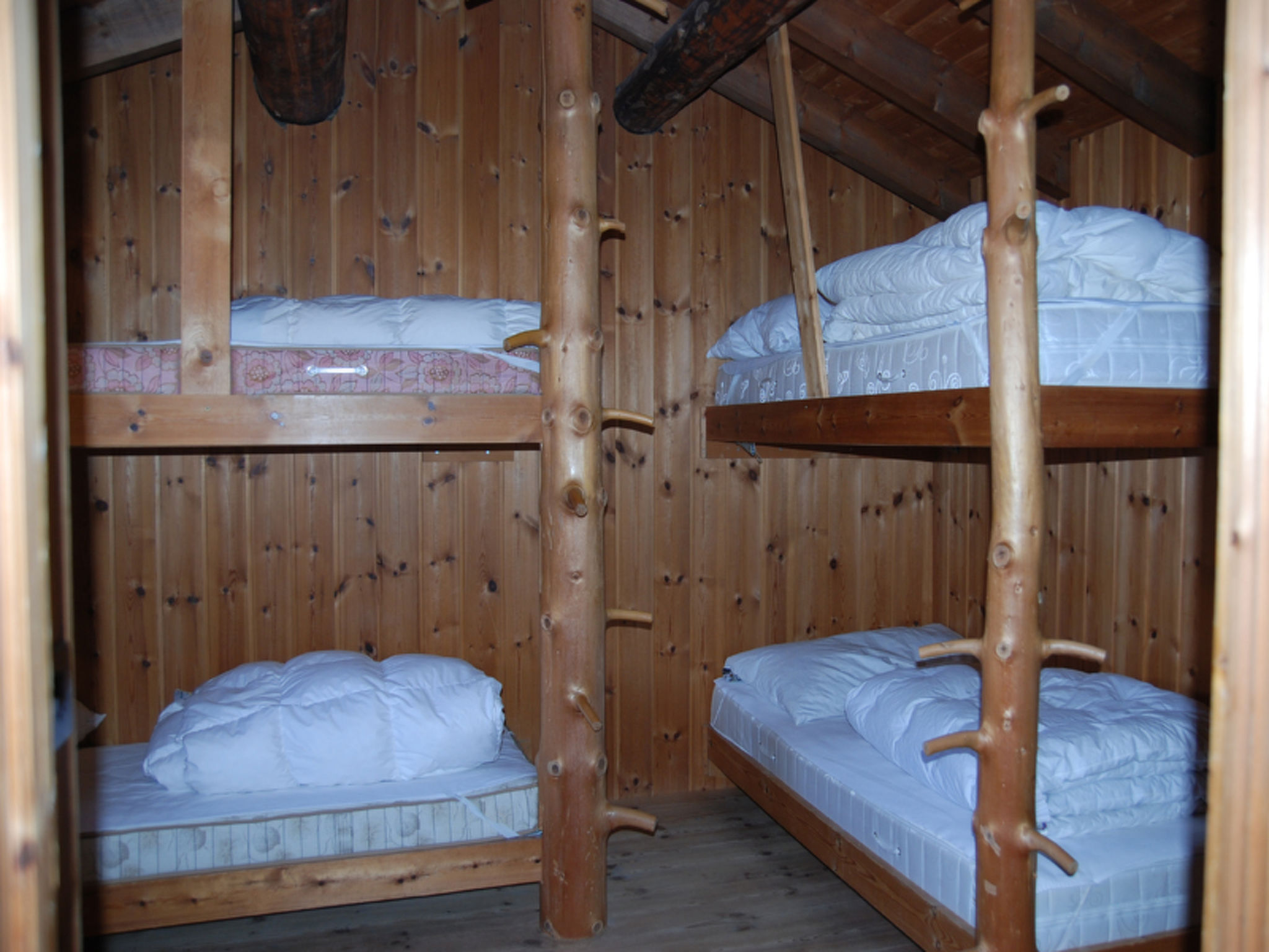 Maiensäss Casaritsch, (Urmein). - Binnen