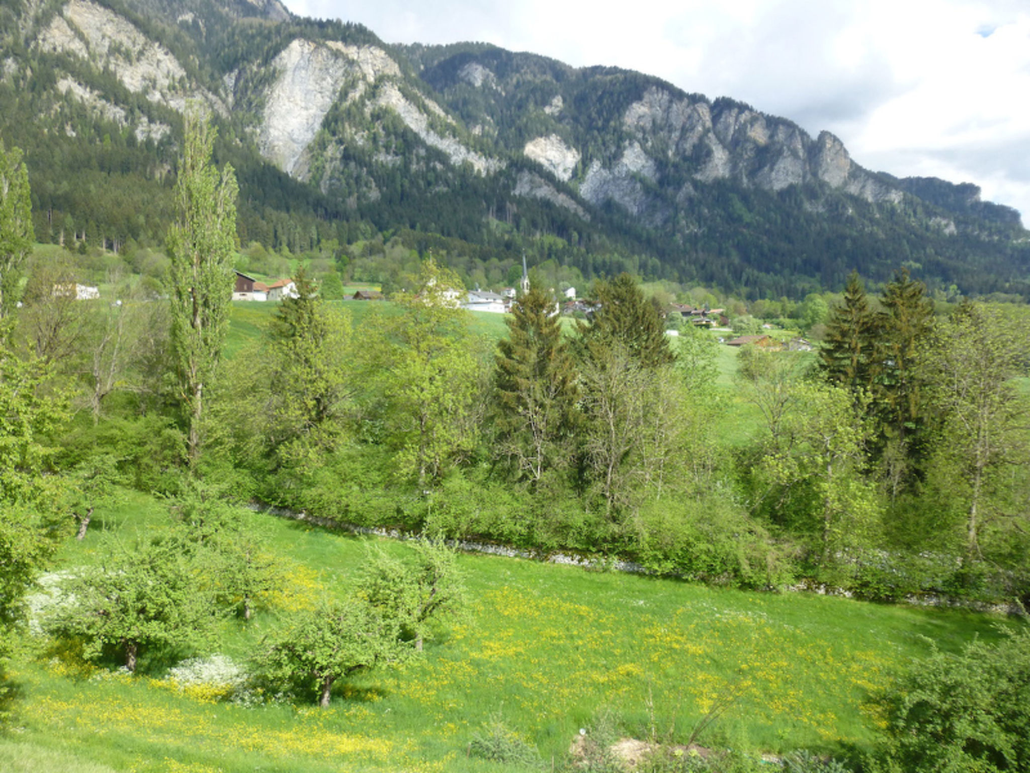 Haus Noains, (Rodels). - Buiten