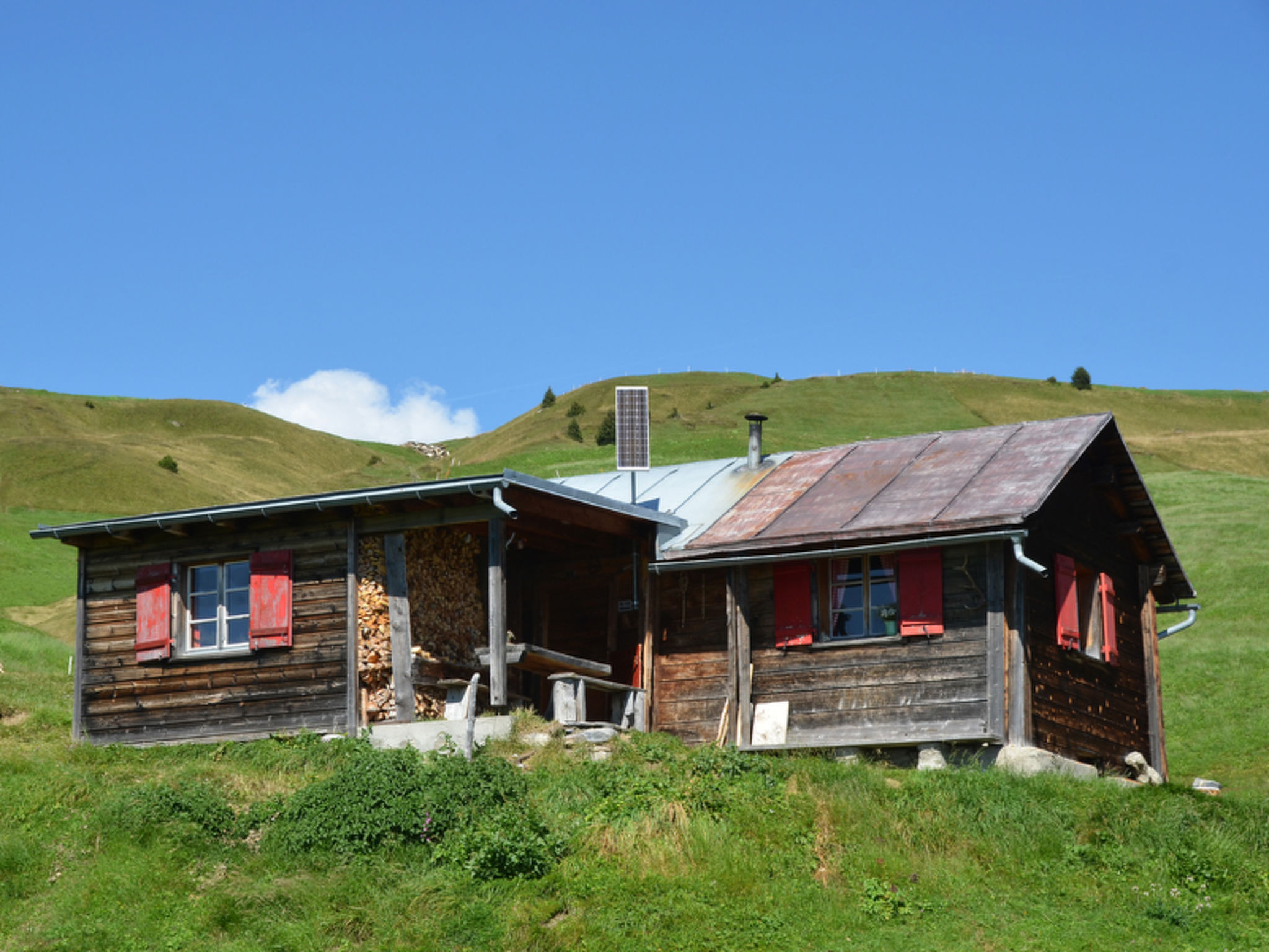 Maiensäss Dros, (Mathon), — House (3 of 25)