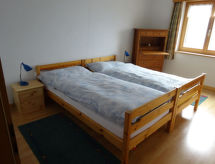 Knusse vakantiewoning Tgea Beala Vesta in Lohn GR, hartje Zwitserse Alpen - thumbnail 5