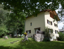 Ruim chalet voor 8 personen met terras in Splügen, inclusief internet - thumbnail 2