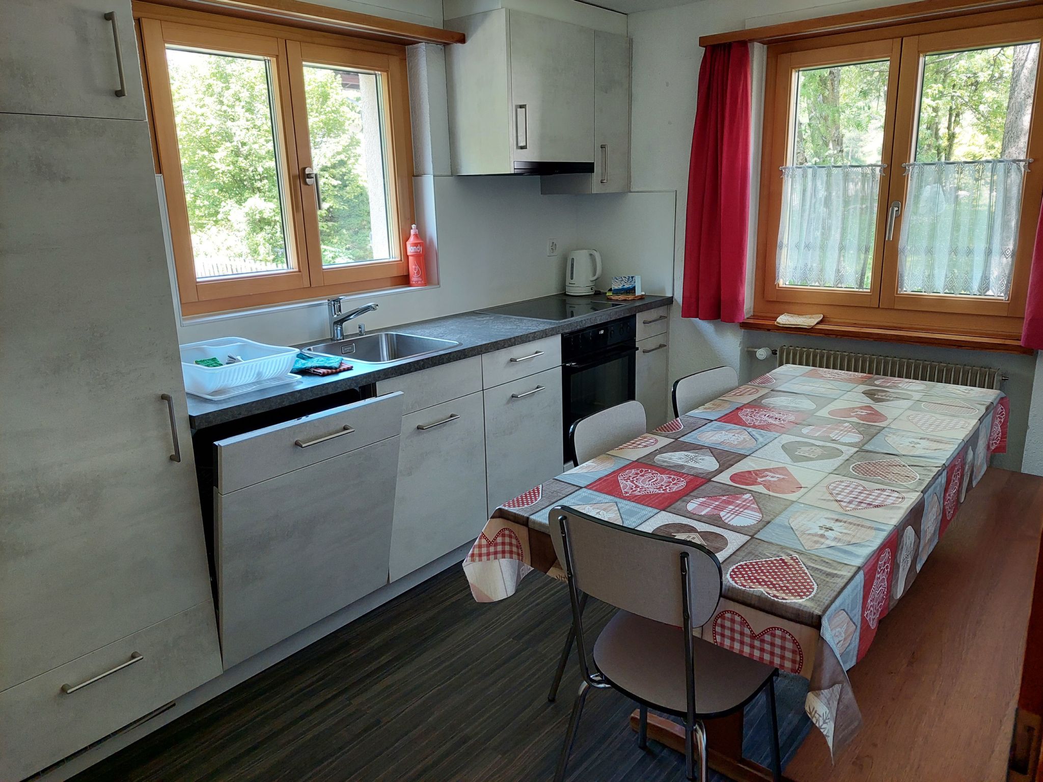 Appartement Haus Wanner, (Splügen), – Cuisine et coin repas, photo 6 sur 14