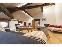 Knus appartement in Splügen met uitzicht op de Zwitserse Alpen - thumbnail 6