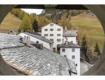 Knus appartement in Splügen met uitzicht op de Zwitserse Alpen - thumbnail 3
