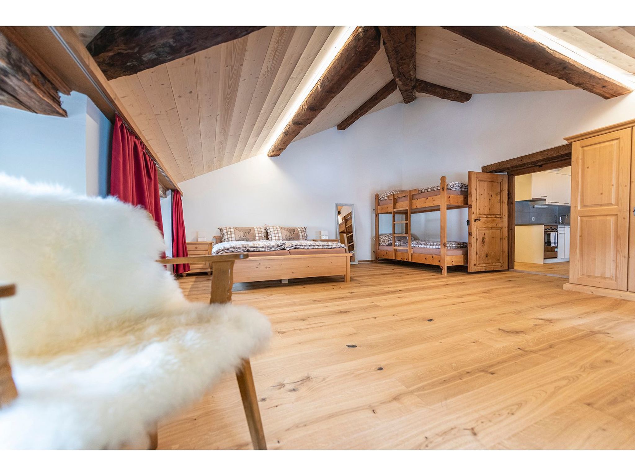 Appartement Wohnung von Schorsch, (Splügen), – Chambre, photo 10 sur 14