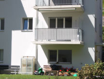 Knus appartement in Splügen met overdekte parkeerplaats, dichtbij de piste - thumbnail 3