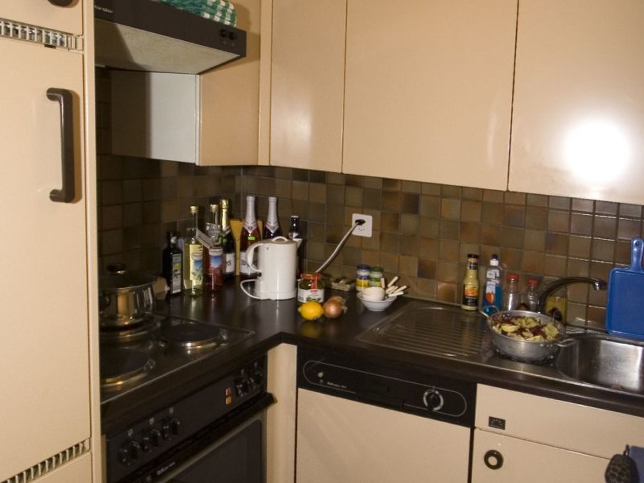Appartement Wohnung Lippmeyer, (Splügen), – Cuisine et coin repas, photo 7 sur 10