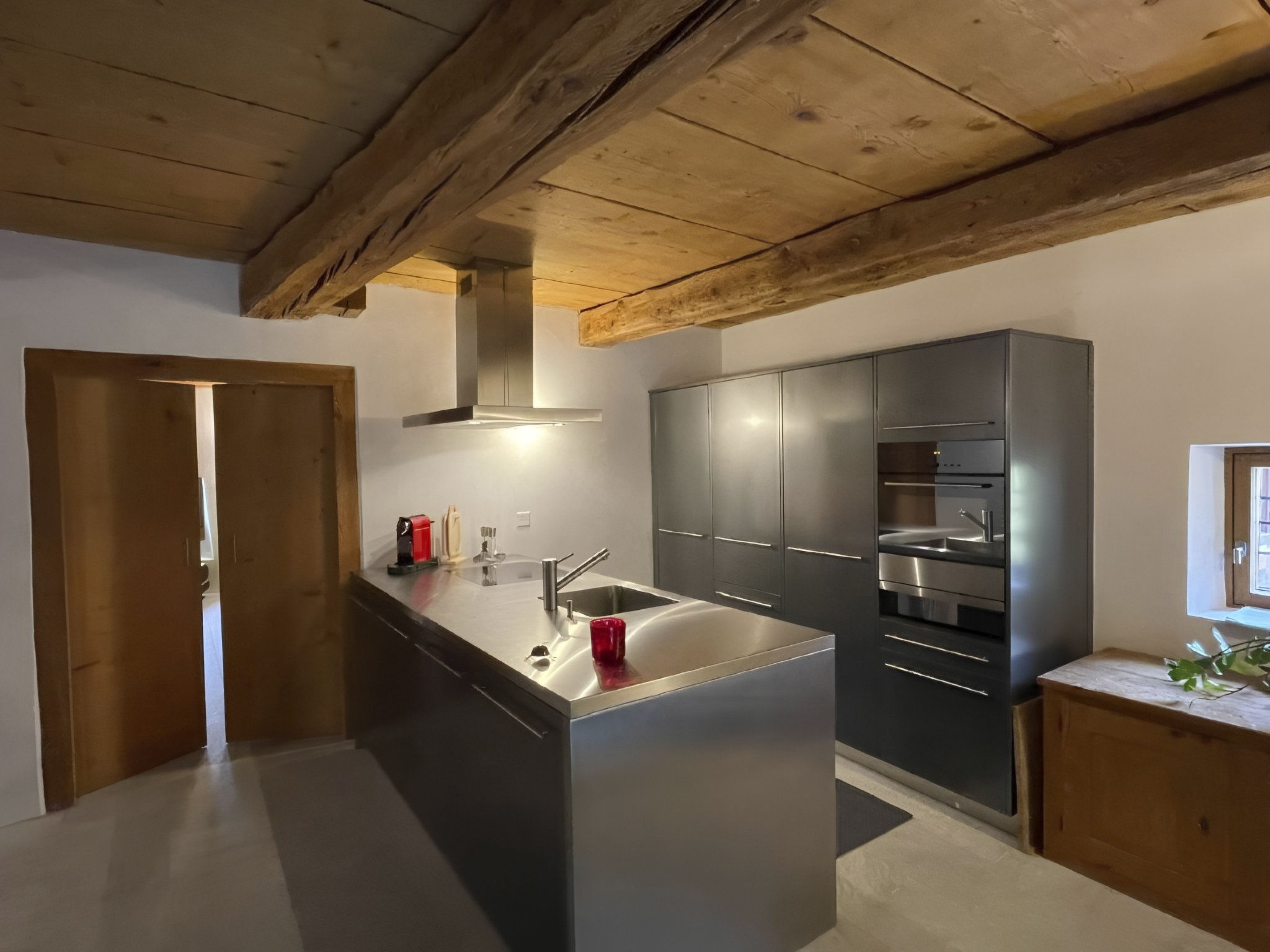 Appartement Historisches Teiler-Haus, (Splügen), – Cuisine et coin repas, photo 8 sur 13