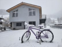 Knus studio-appartement in Splügen met overdekte parkeerplaats - thumbnail 1