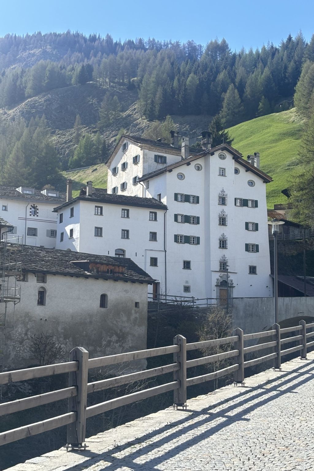 Wohnung Etter Albertinihaus, (Splügen),