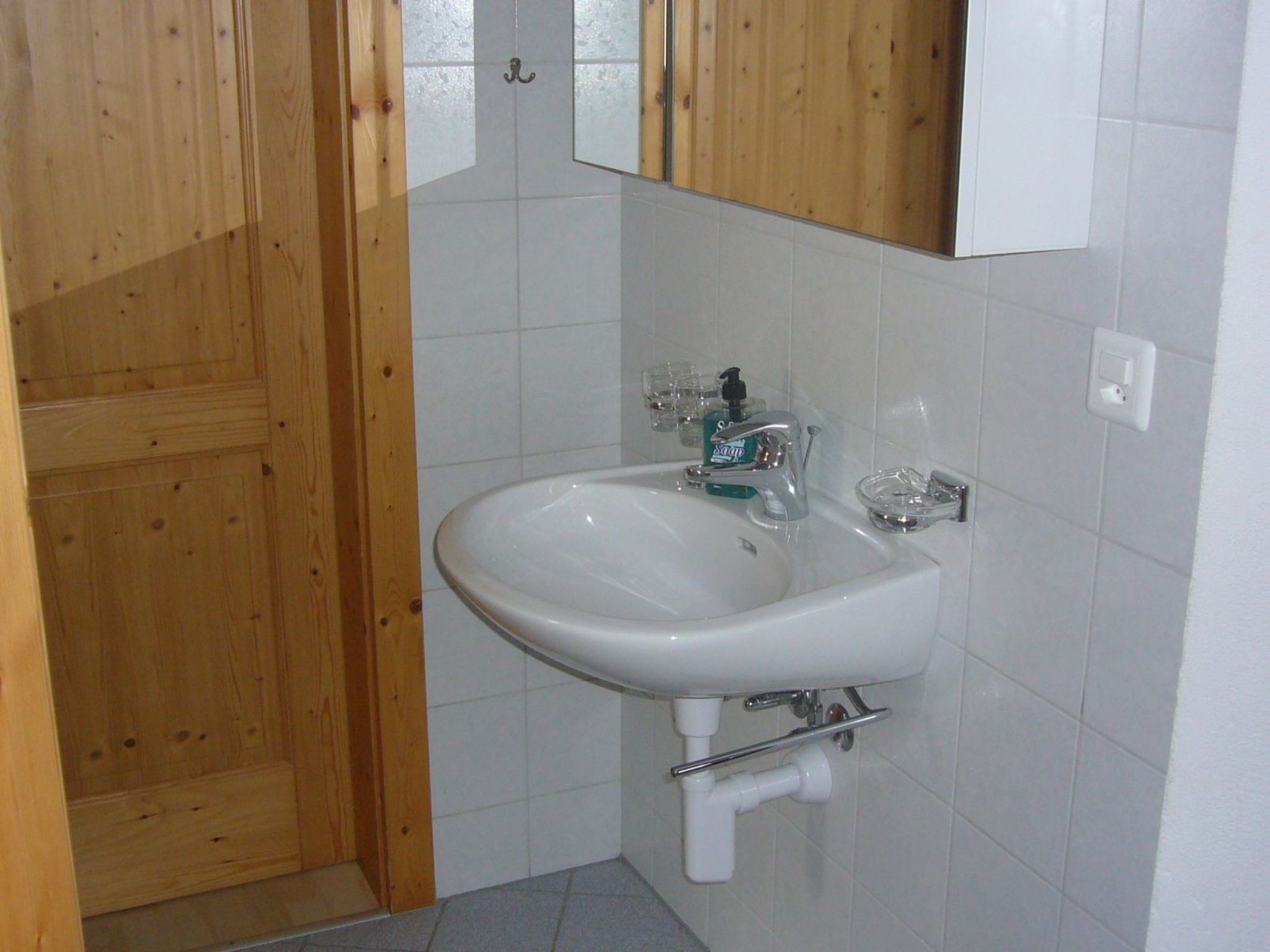 Appartement Ferienwohnungen Teuriblick A&B, (Splügen), – Salle de bains, photo 12 sur 16