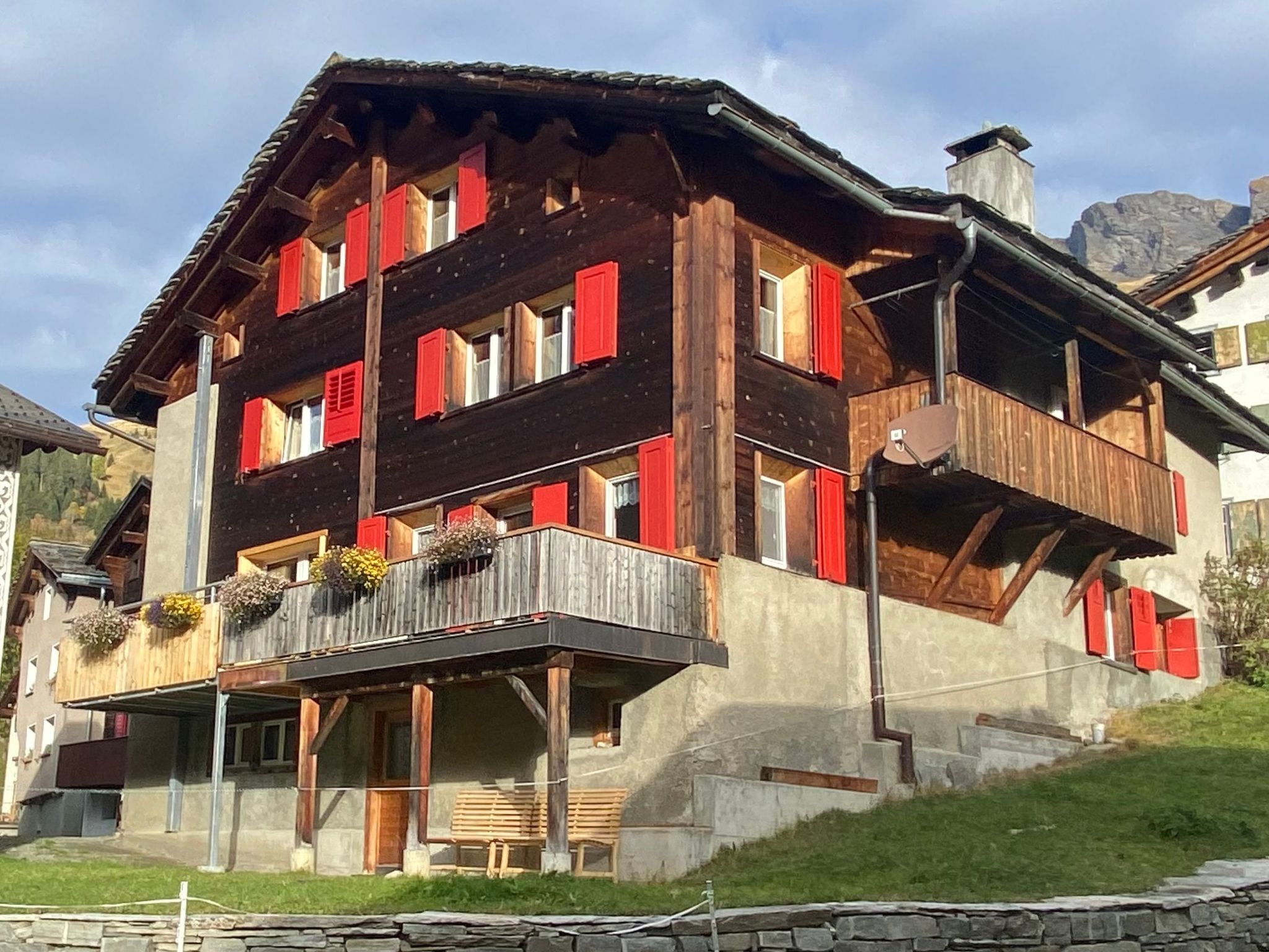 Appartement Ferienwohnungen Jörihus A&B, (Medels), – Extérieur de la maison, photo 13 sur 24