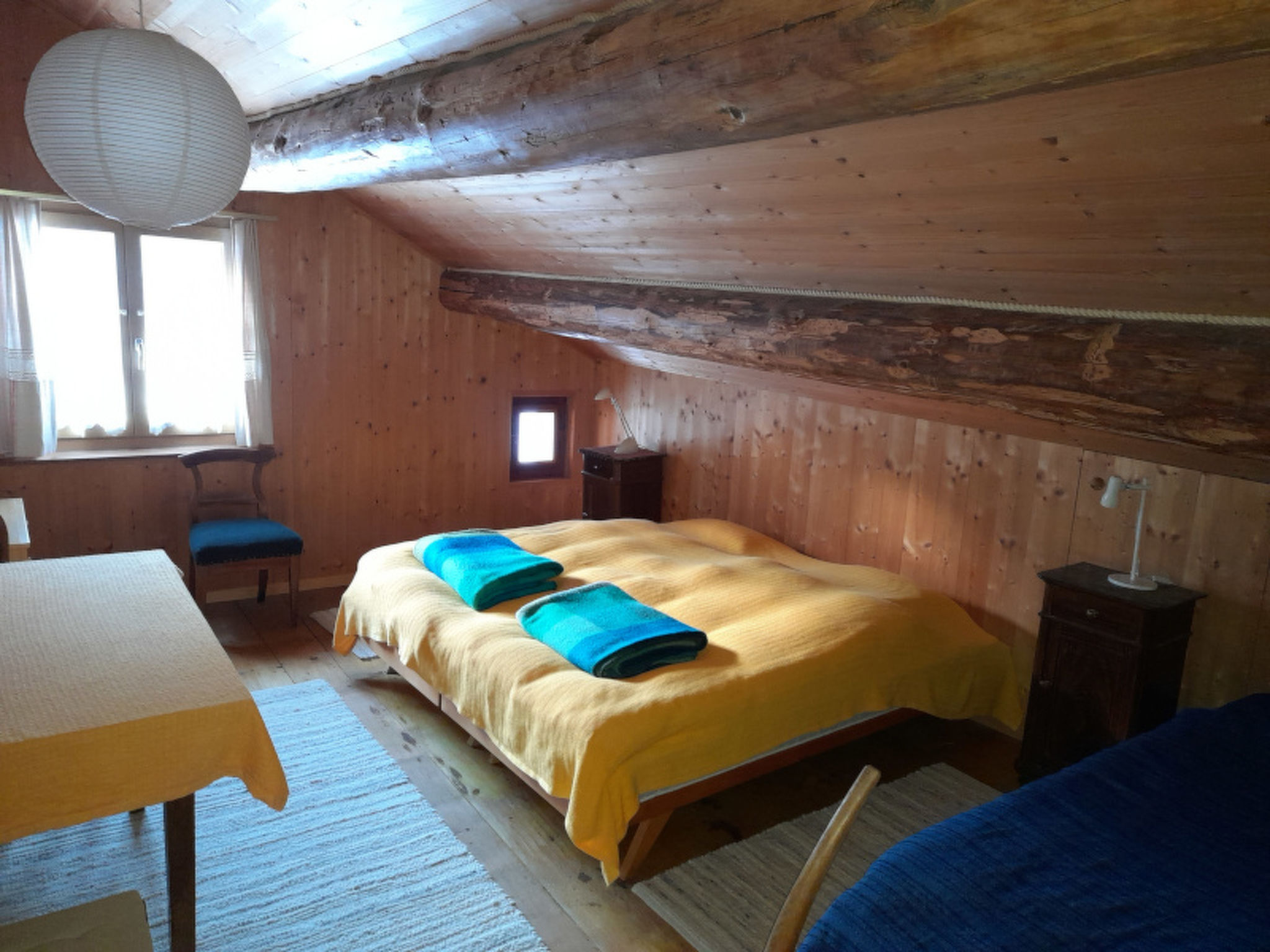 Ferienwohnungen Jörihus A&B, (Medels). - Binnen