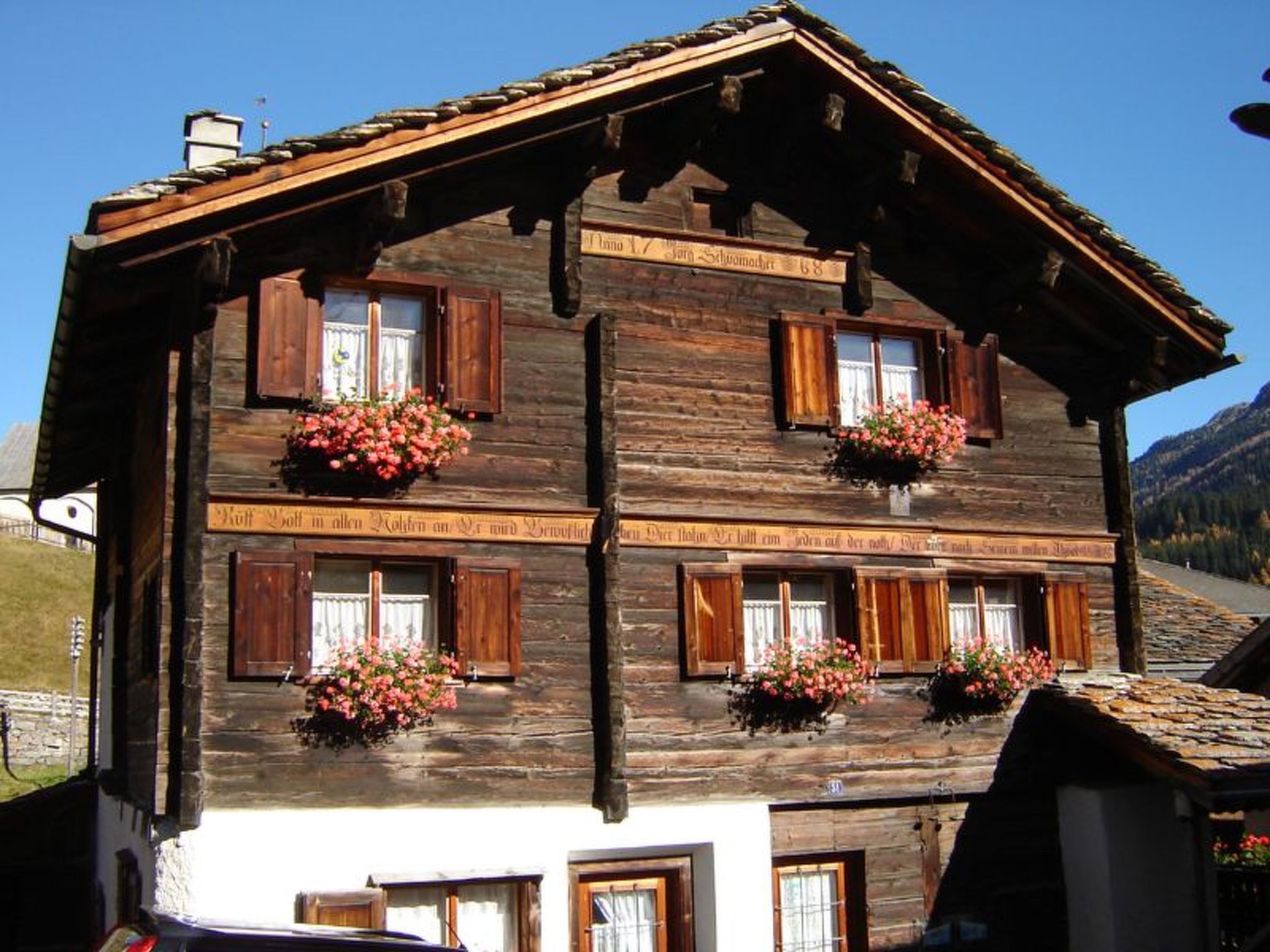 Ferienwohnungen Felder, (Splügen), - Dehors