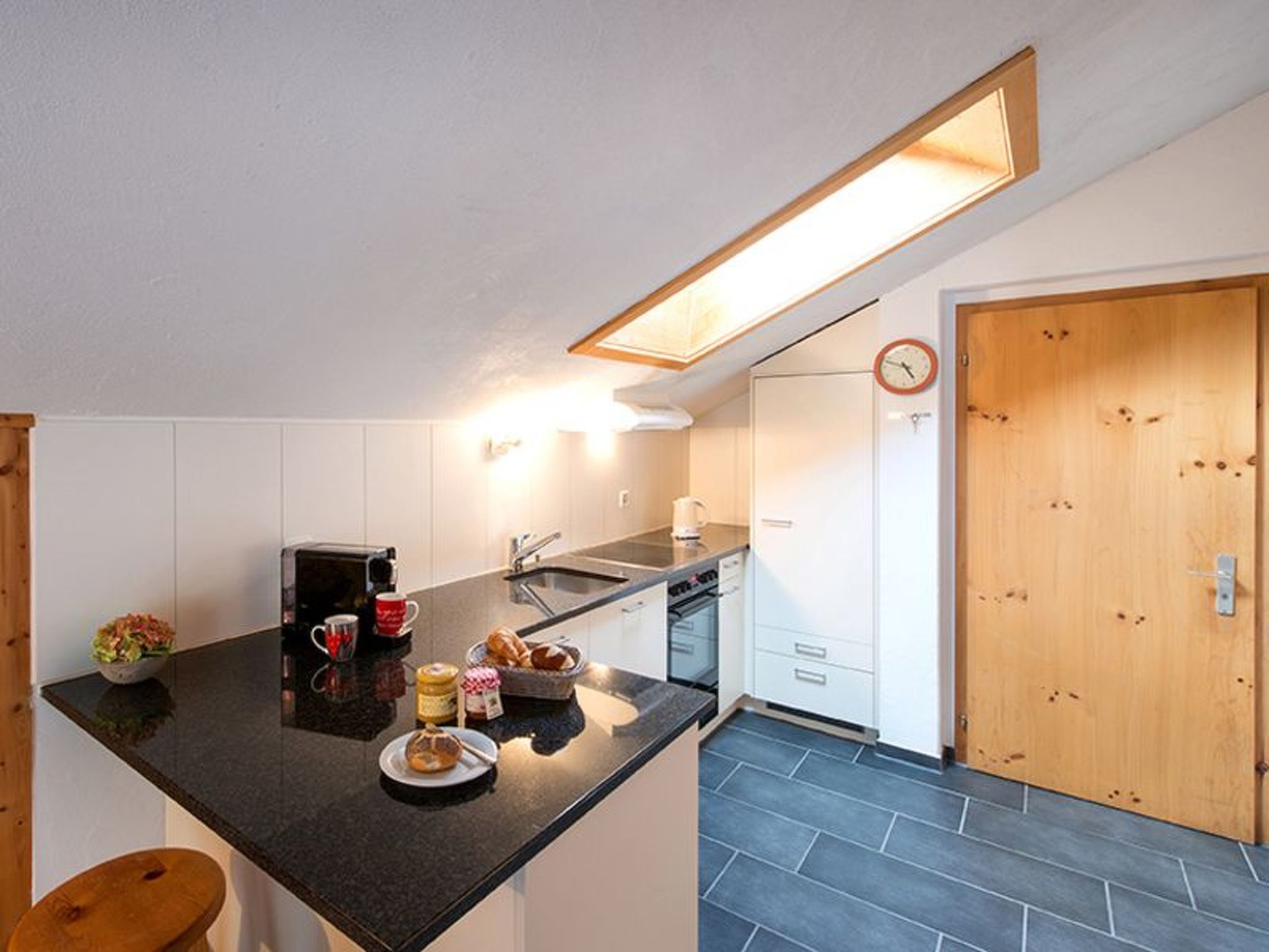 Appartement Ferienhaus Muntschi, (Andeer), – Cuisine et coin repas, photo 4 sur 32