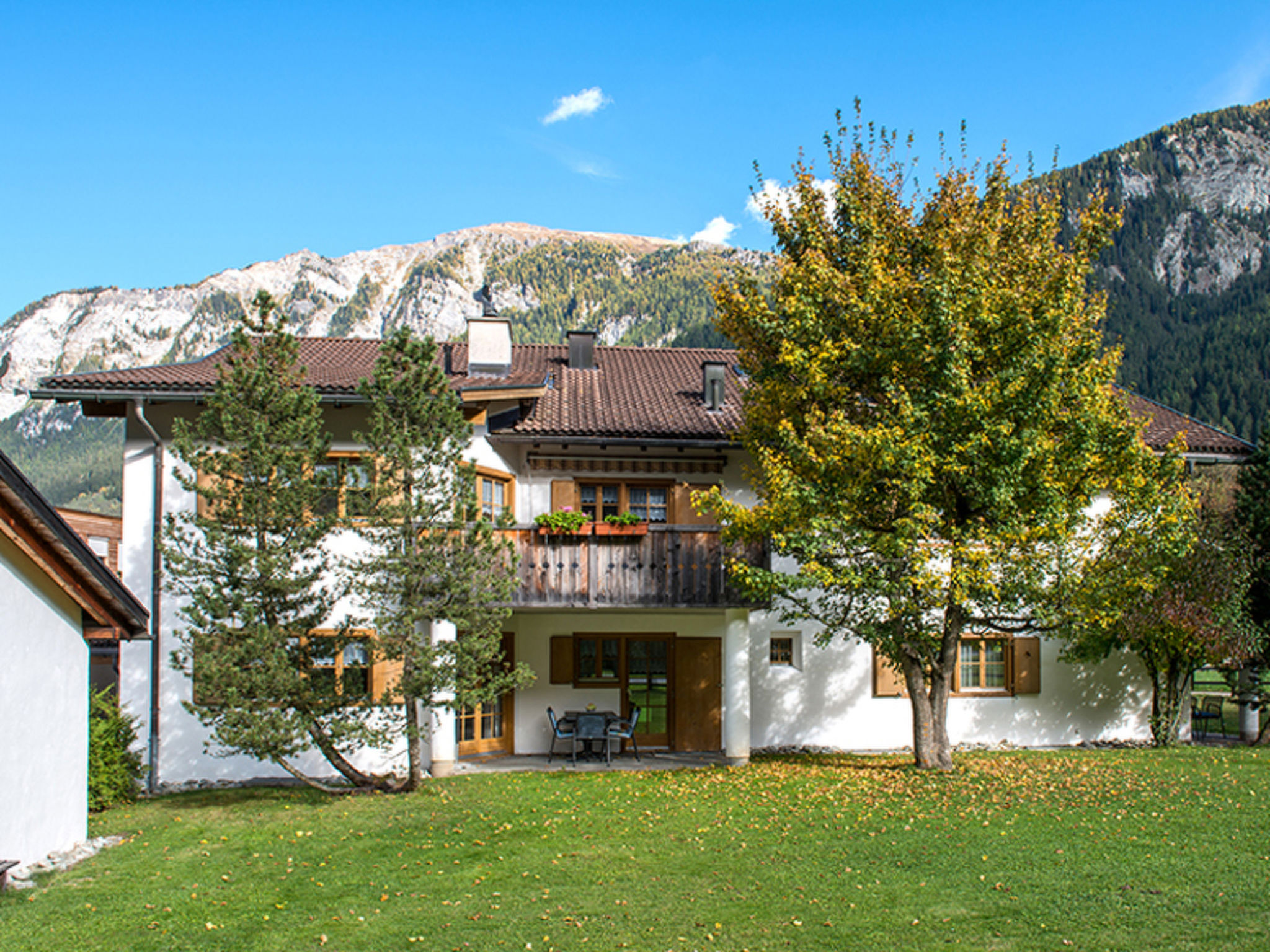 Muntschi, (Andeer). - Buiten