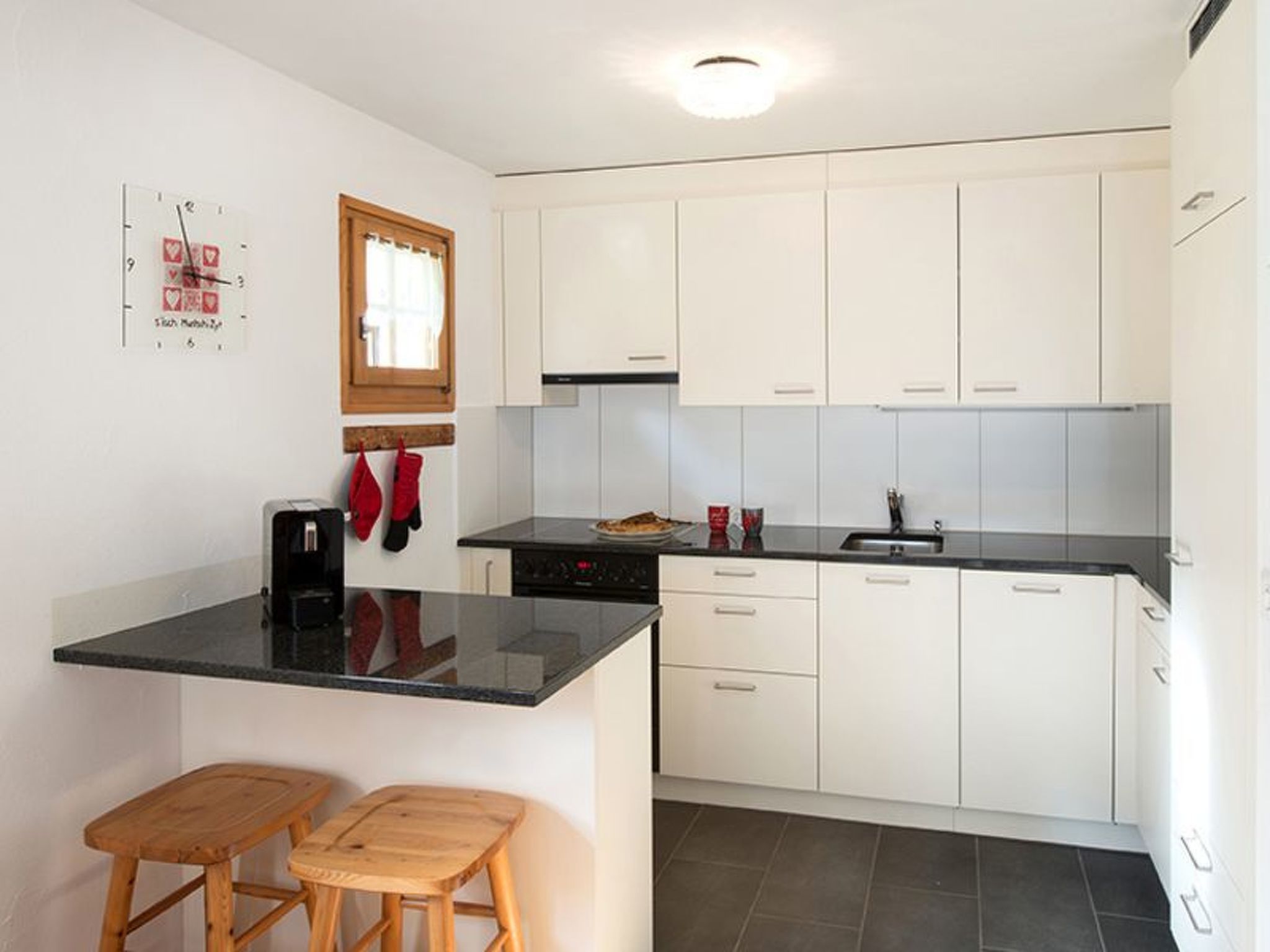 Appartement Ferienhaus Muntschi, (Andeer), – Cuisine et coin repas, photo 6 sur 37