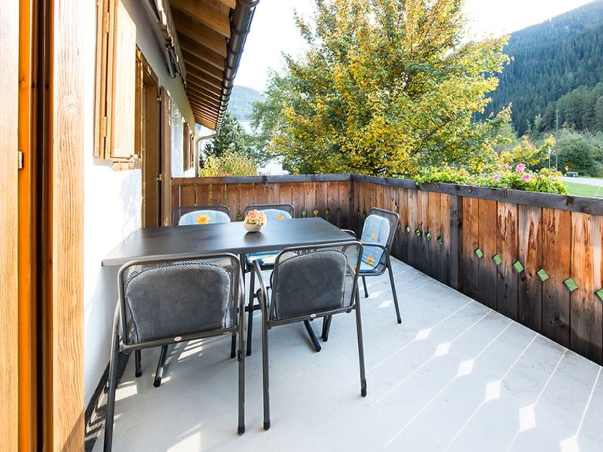Appartement Ferienhaus Muntschi, (Andeer), – Terrasse, photo 16 sur 38