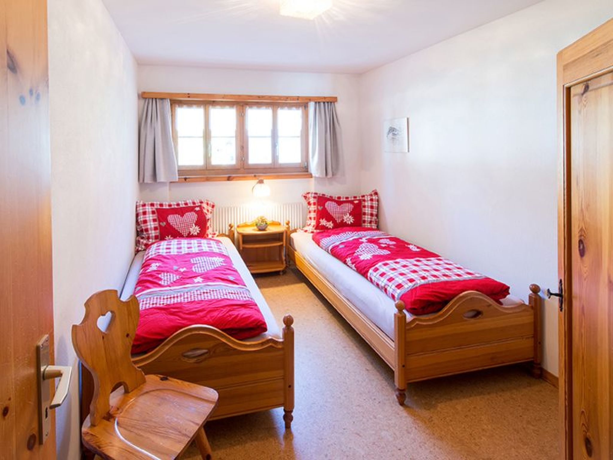 Appartement Ferienhaus Muntschi, (Andeer), – Chambre, photo 12 sur 39