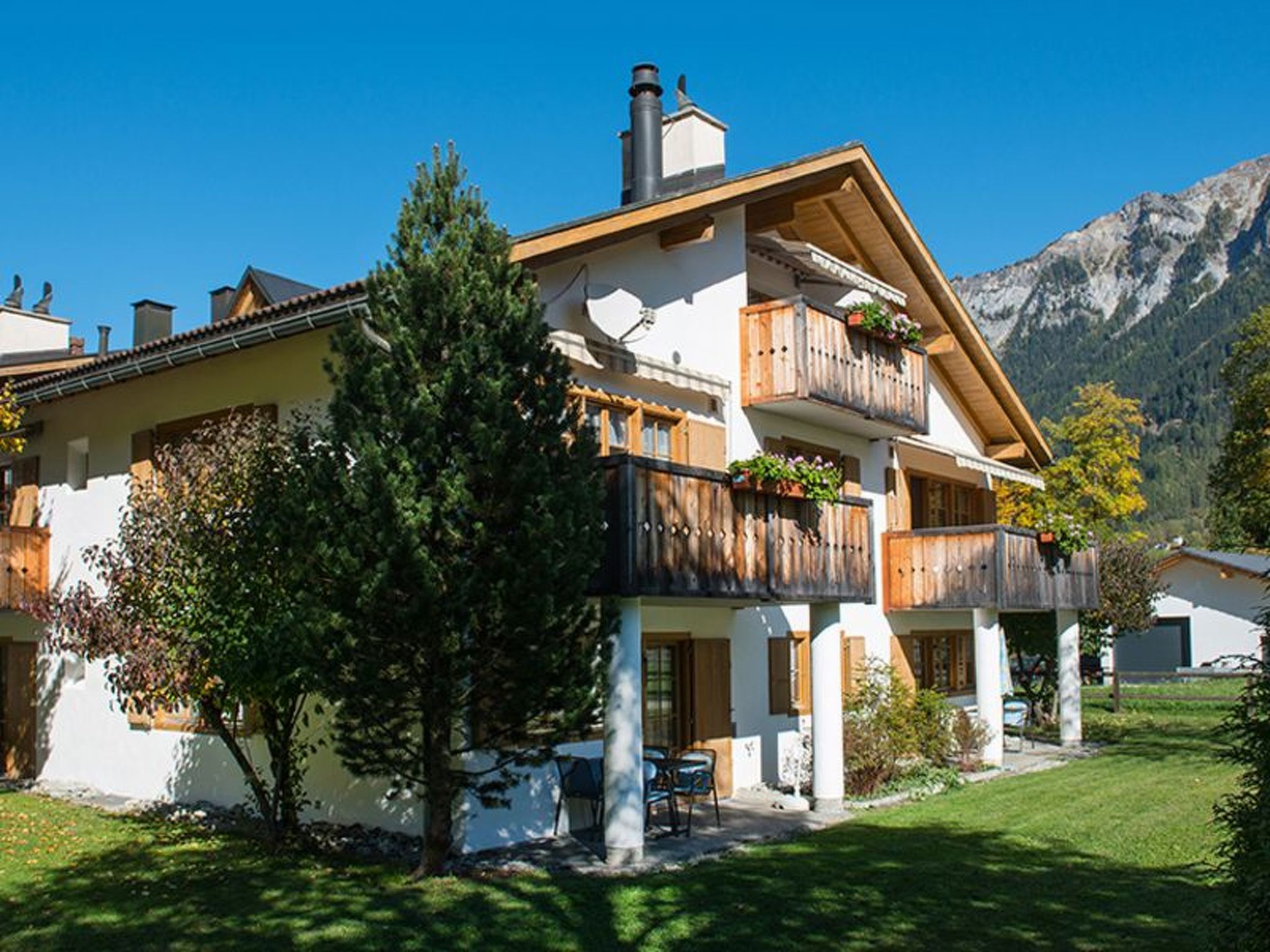 Appartement Ferienhaus Muntschi, (Andeer), – Extérieur de la maison, photo 17 sur 38