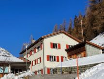 Ruim vakantiehuis Starlera in Innerferrera voor 10 personen met terras - thumbnail 2
