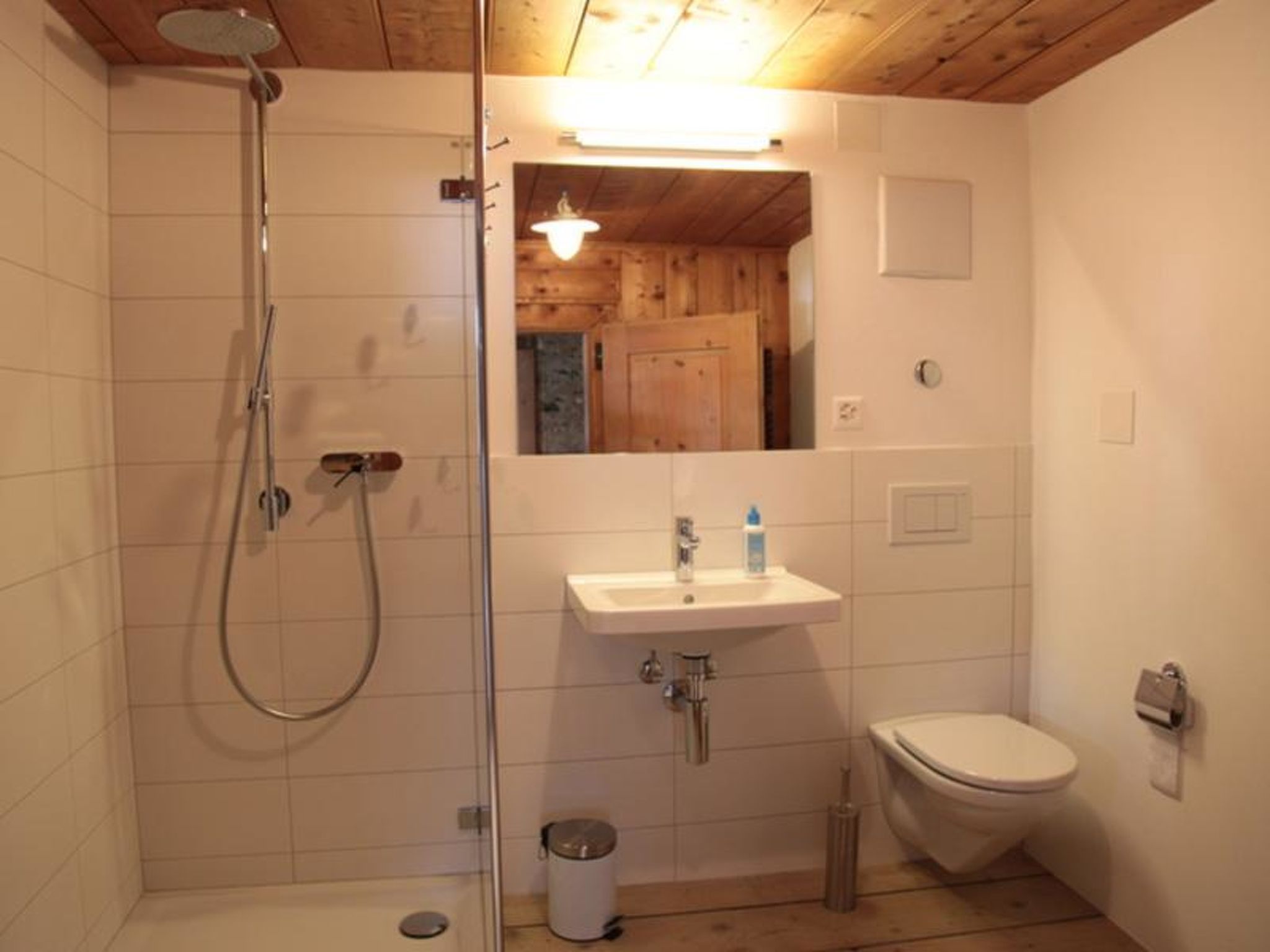 Tgesa Antgerna Appartement/Fewo, Bad, WC, 4 oder mehr Schlafräume - Image-tags.info