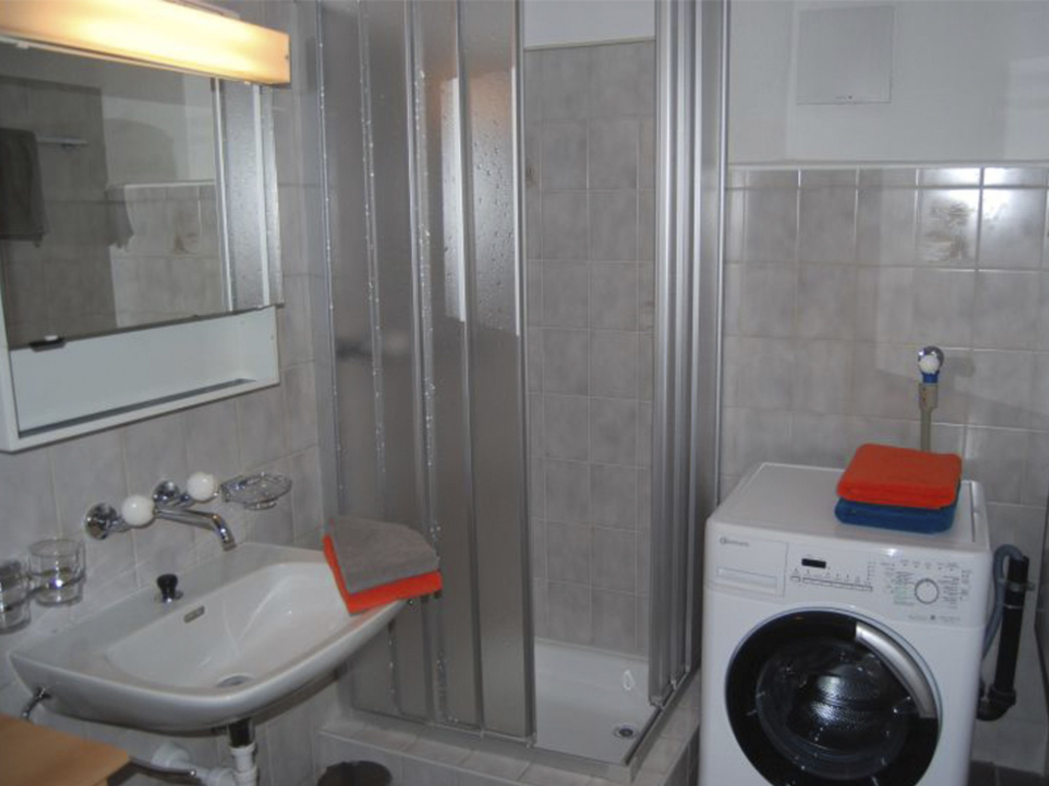 Ferienwohnung Hof Collet Appartement/Fewo, Dusche oder Bad, WC, 1 Schlafraum - Image-tags.info